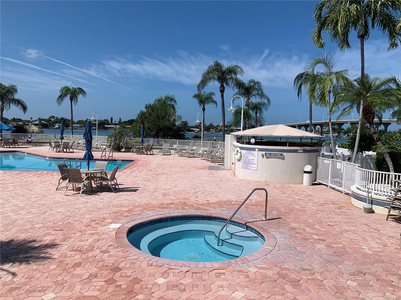 6061 BAHIA DEL MAR CIR #146, ST PETERSBURG, FL — photo 22