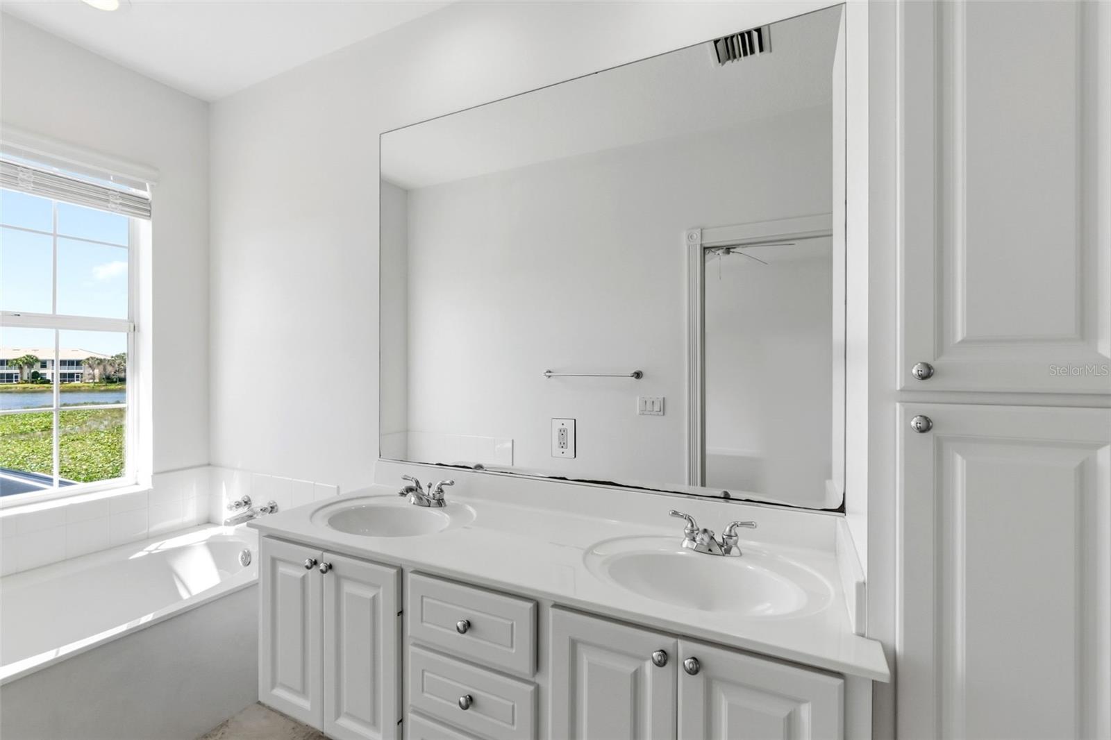 1418 BURGOS DR, SARASOTA, FL — photo 19