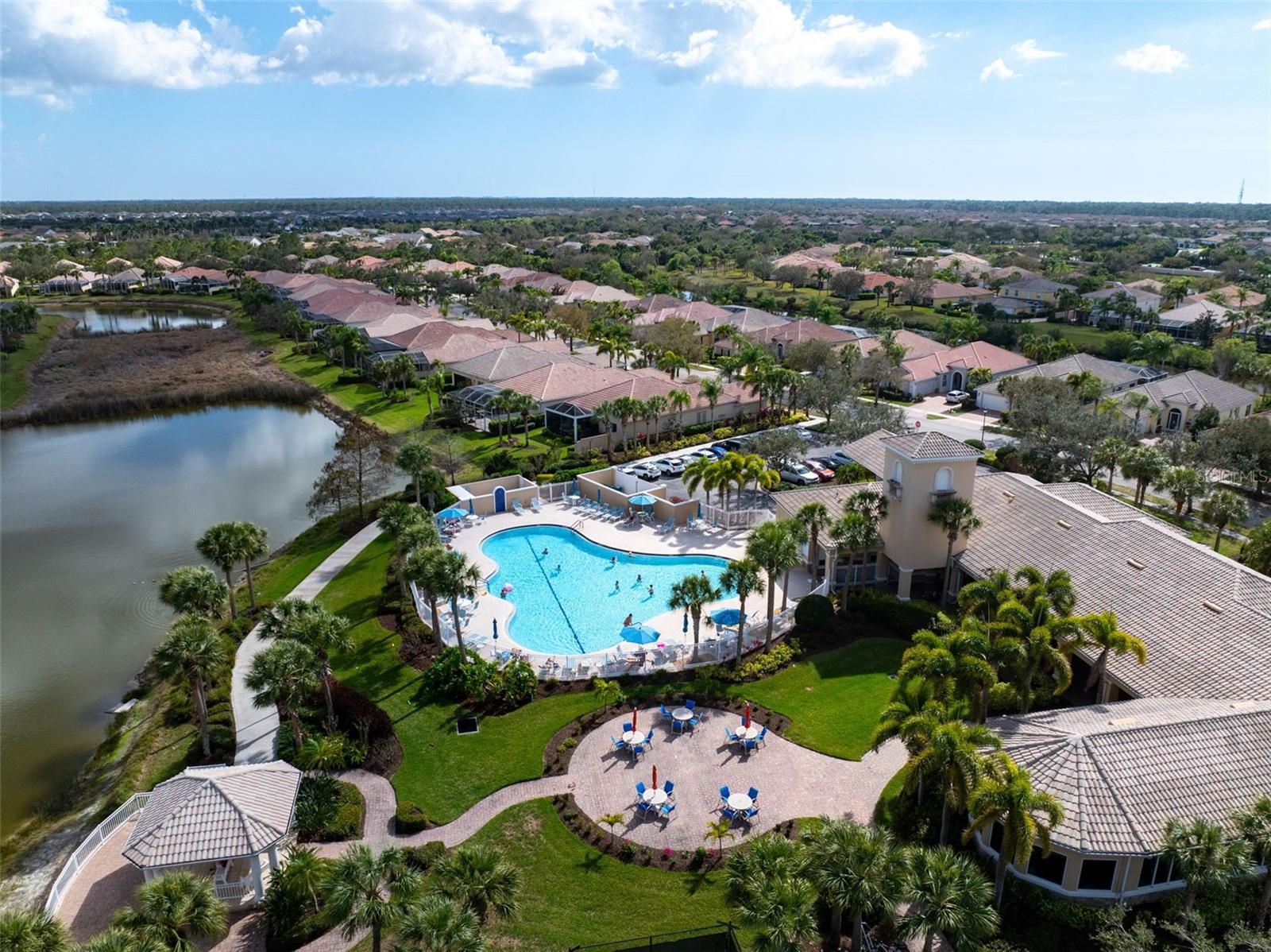 1418 BURGOS DR, SARASOTA, FL — photo 41
