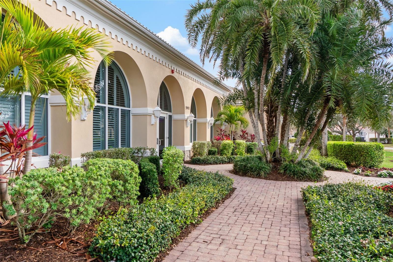 1418 BURGOS DR, SARASOTA, FL — photo 43