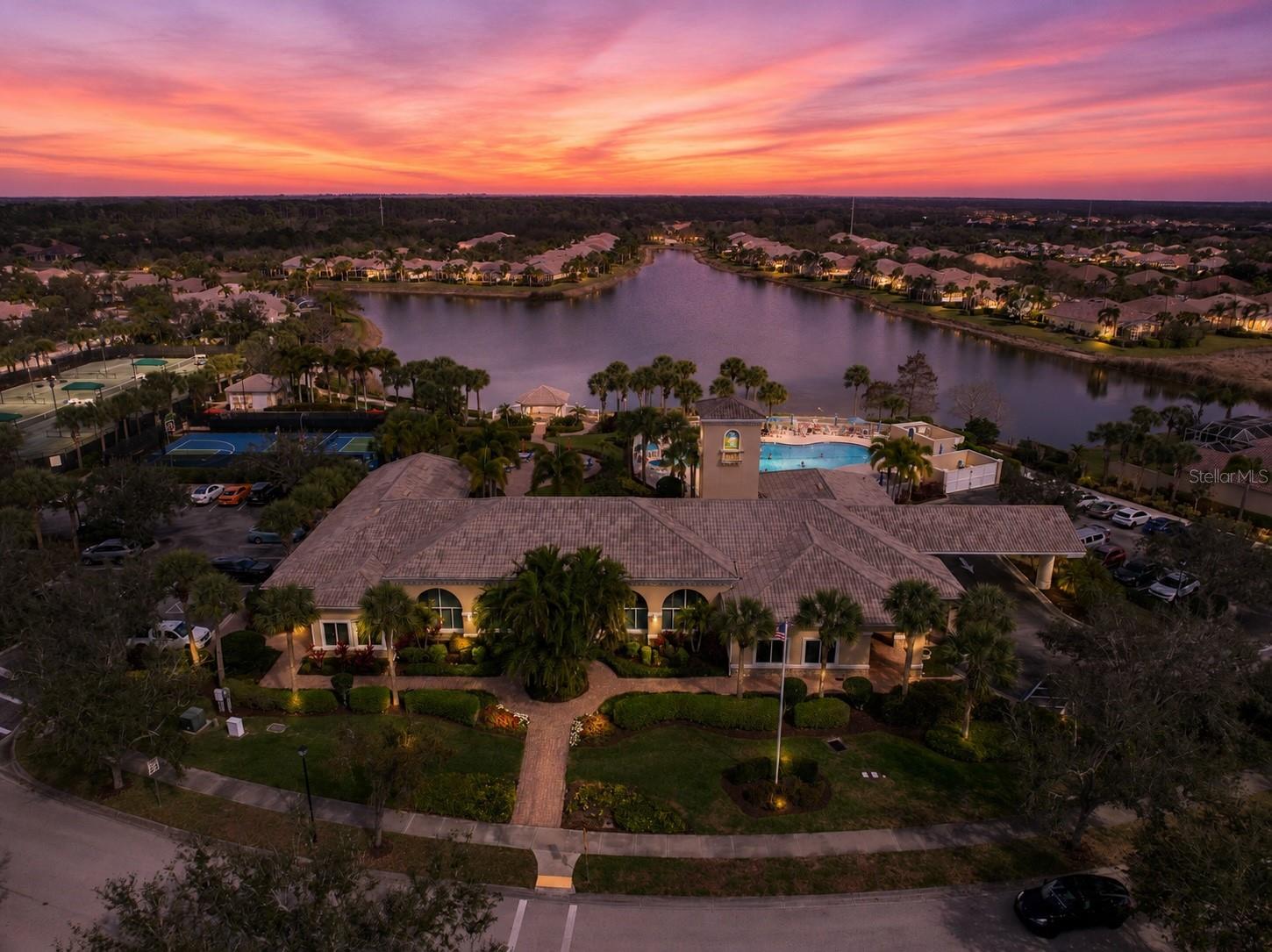 1418 BURGOS DR, SARASOTA, FL — photo 38