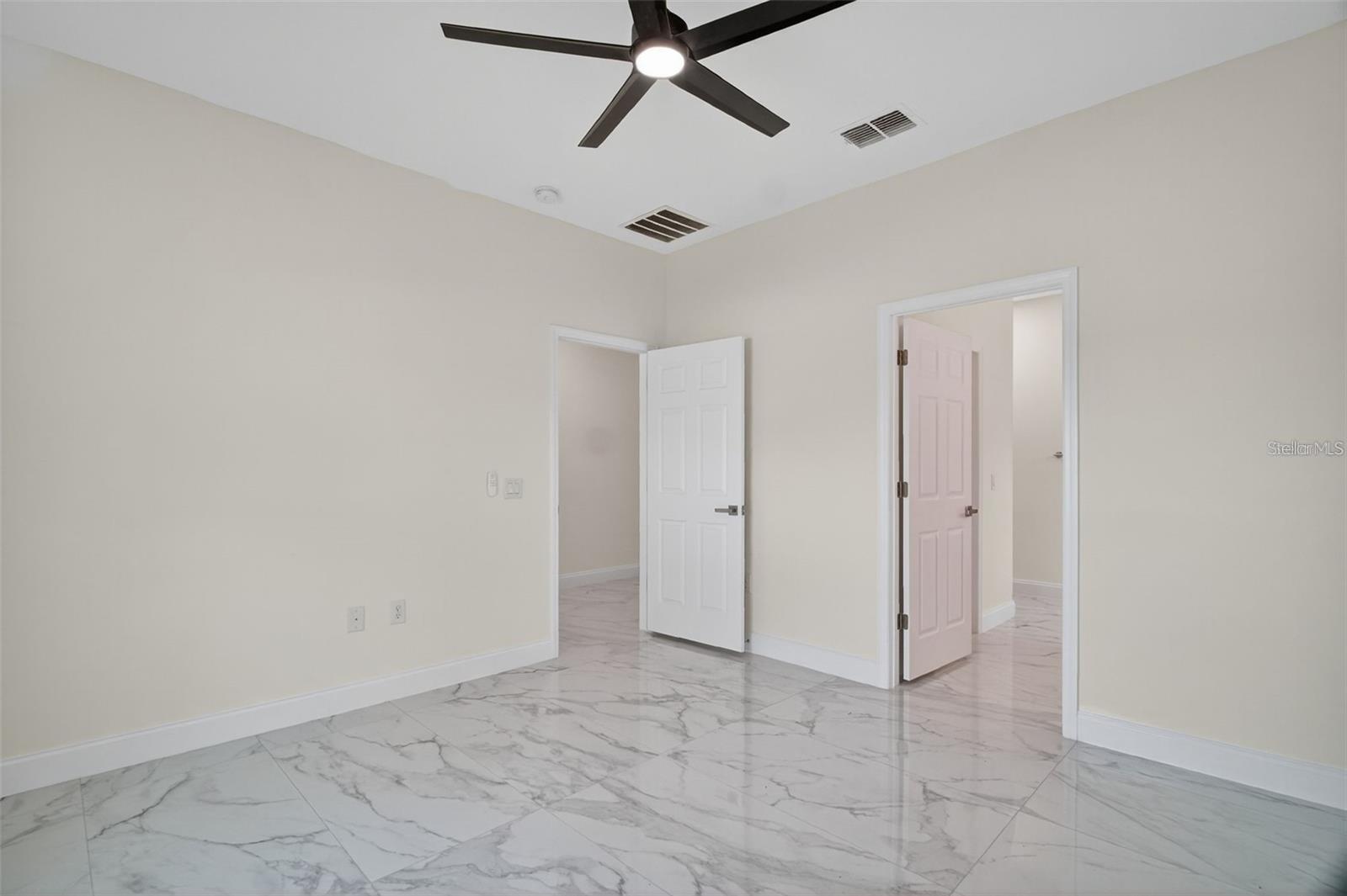 89 FARIWAY CIR, UMATILLA, FL — photo 19
