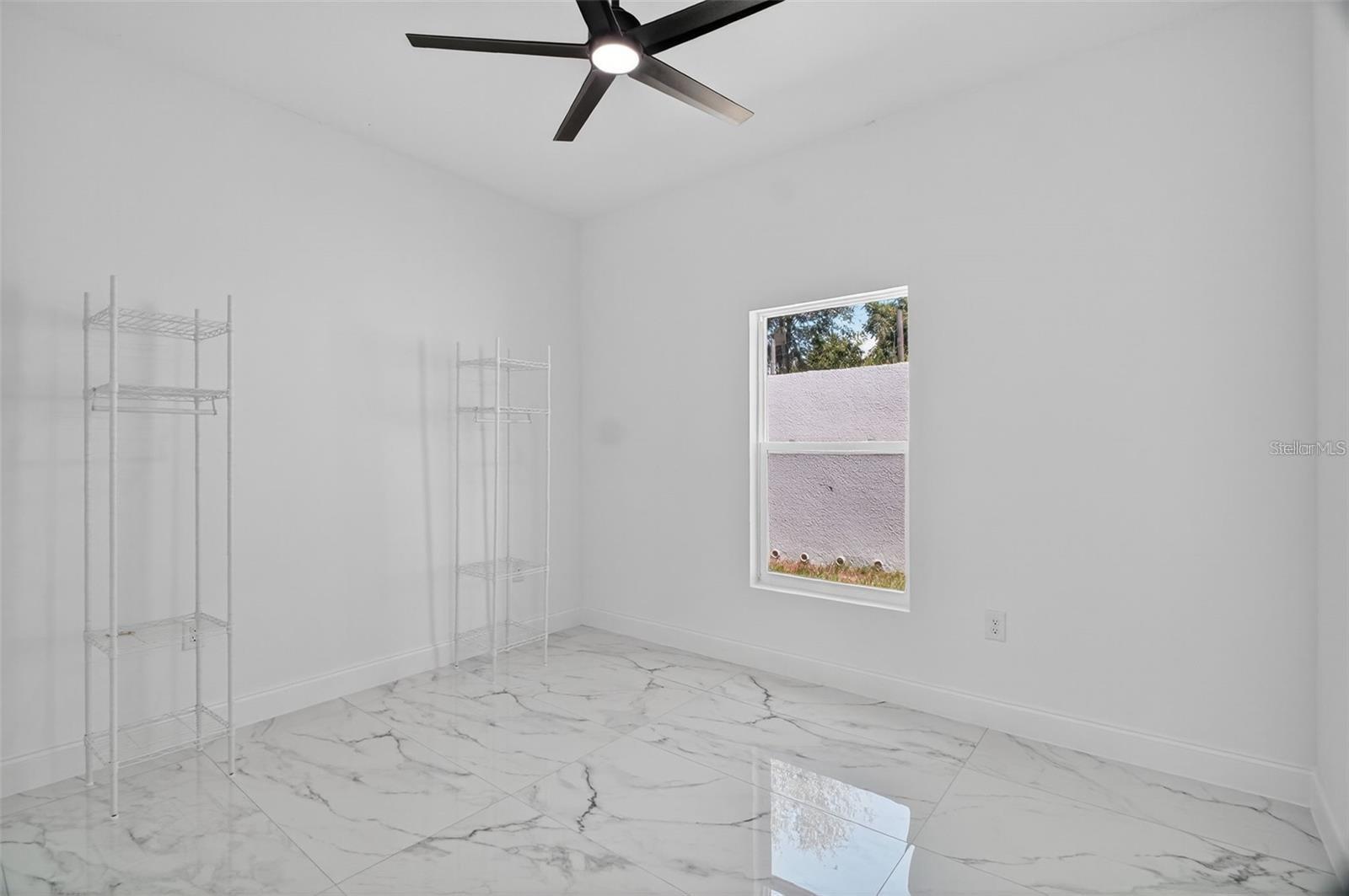 89 FARIWAY CIR, UMATILLA, FL — photo 27