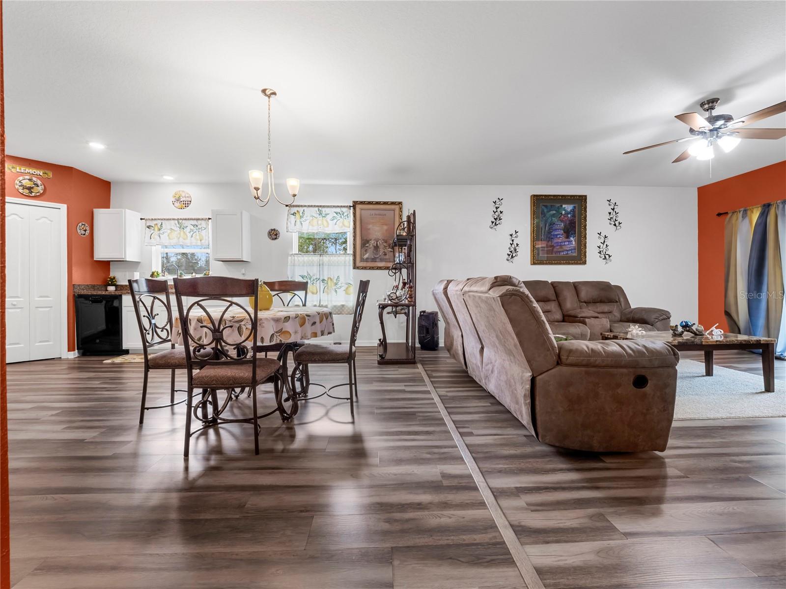 13485 RESORT AVE, BROOKSVILLE, FL — photo 18