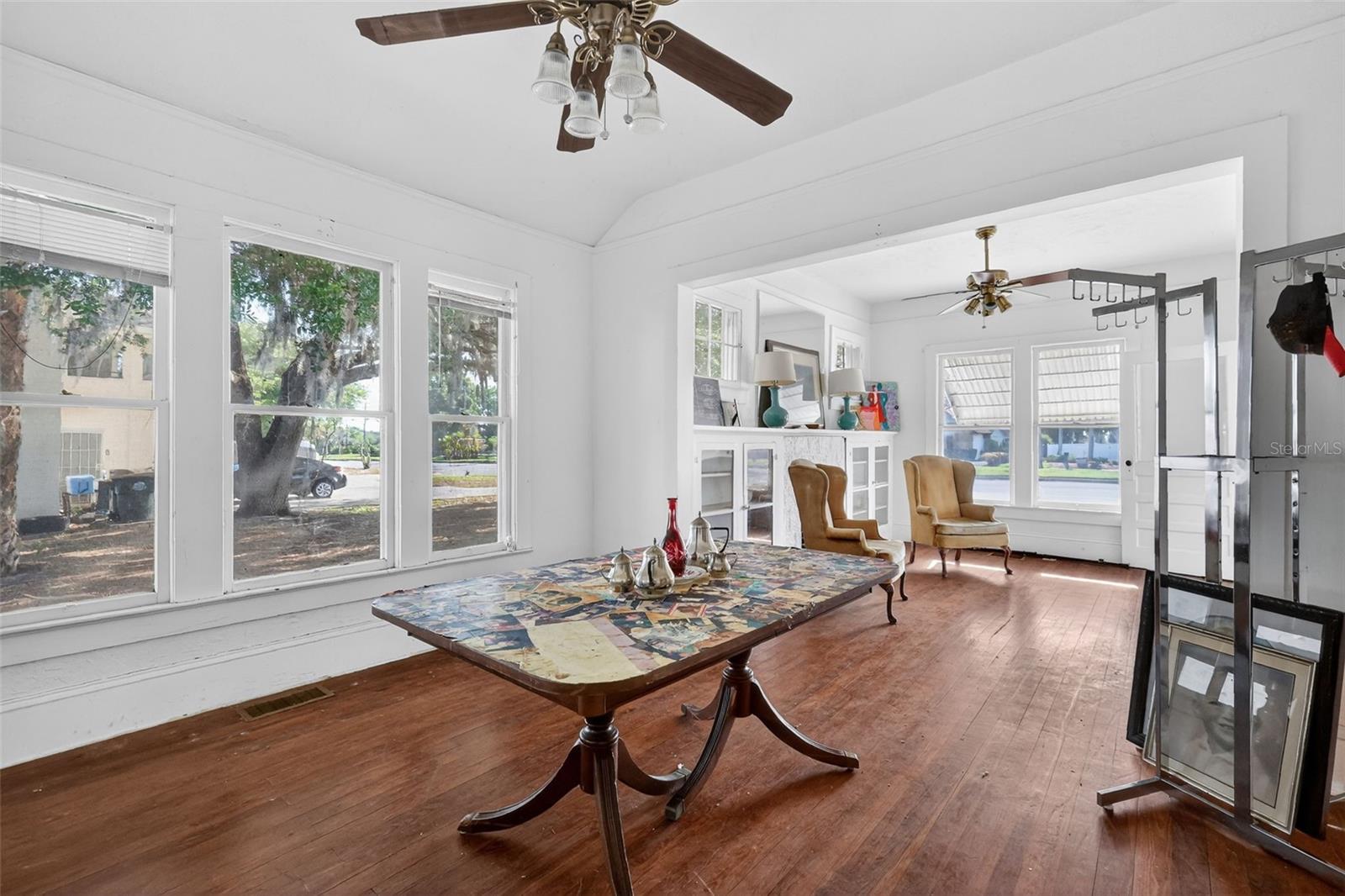 272 S CENTRAL/SR19S AVE, UMATILLA, FL — photo 30
