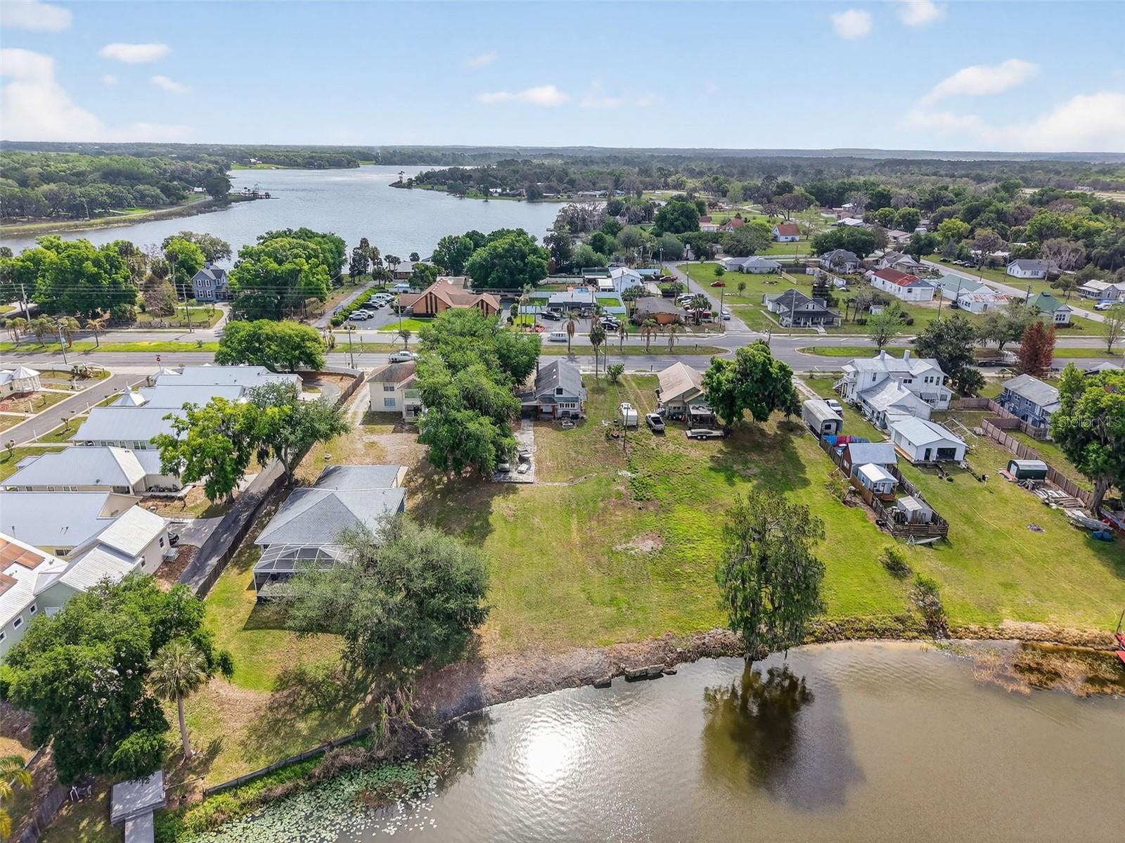 272 S CENTRAL/SR19S AVE, UMATILLA, FL — photo 60