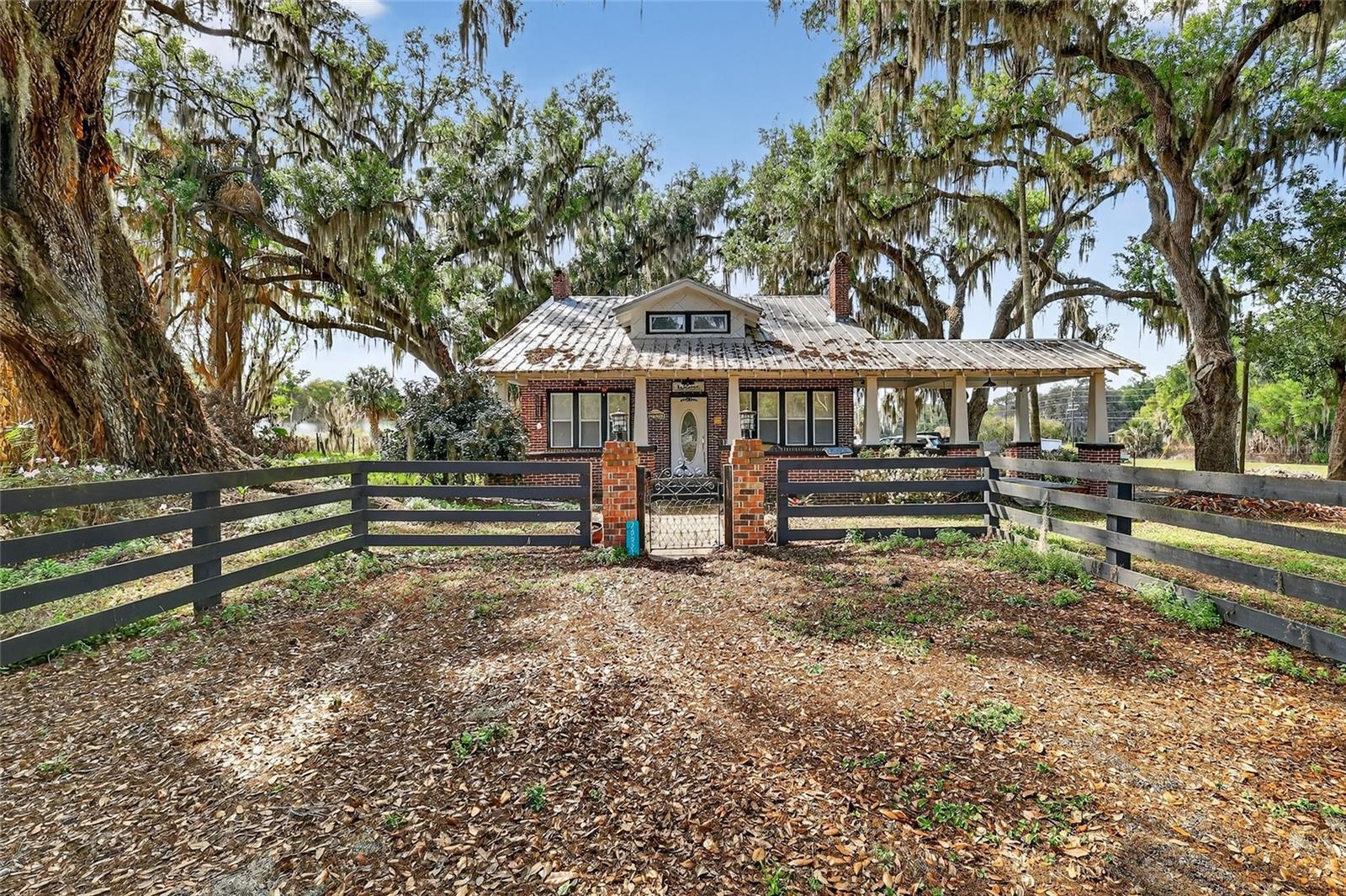 CR 48, YALAHA, FL — photo 17
