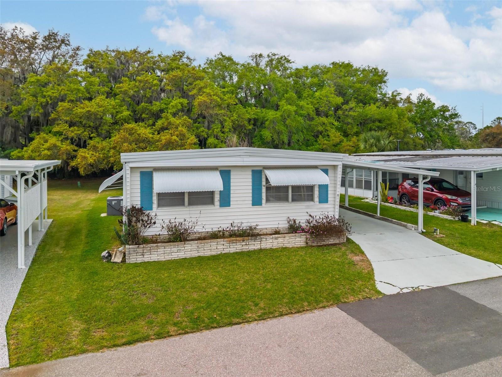 7 COCOS PLUMOSA DR #A, EUSTIS, FL — photo 87