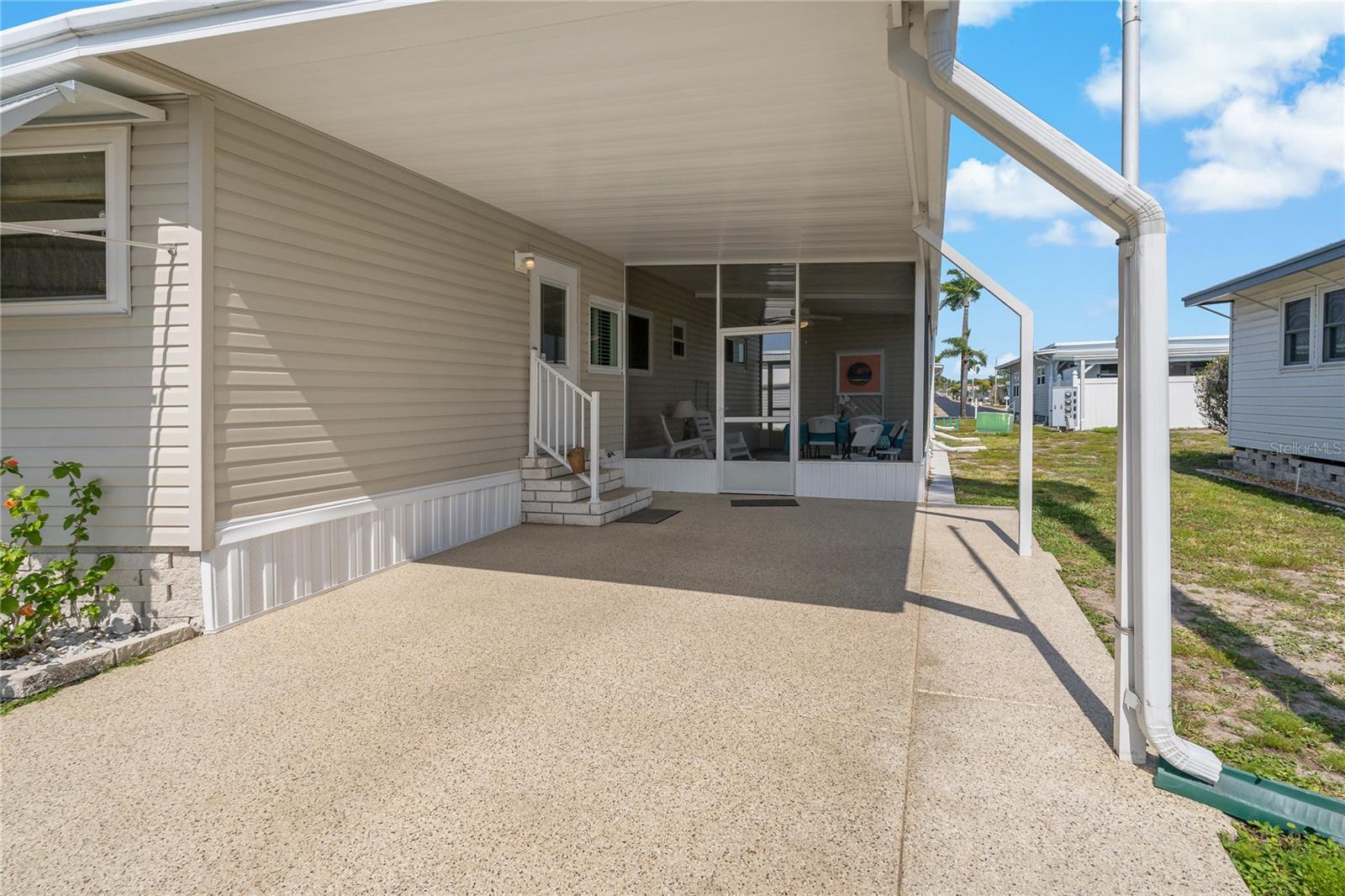 3301 ALT 19 #611, PALM HARBOR, FL — photo 2