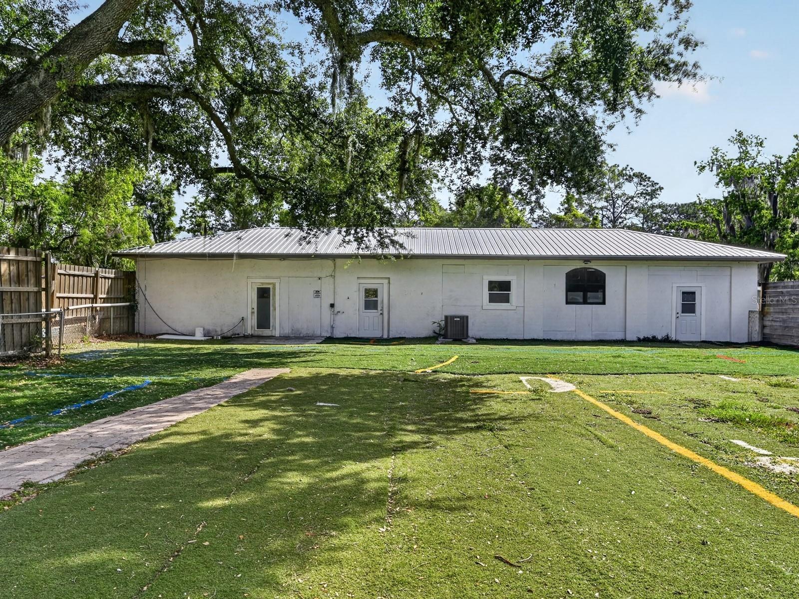 7311 PROCTOR RD, SARASOTA, FL — photo 35