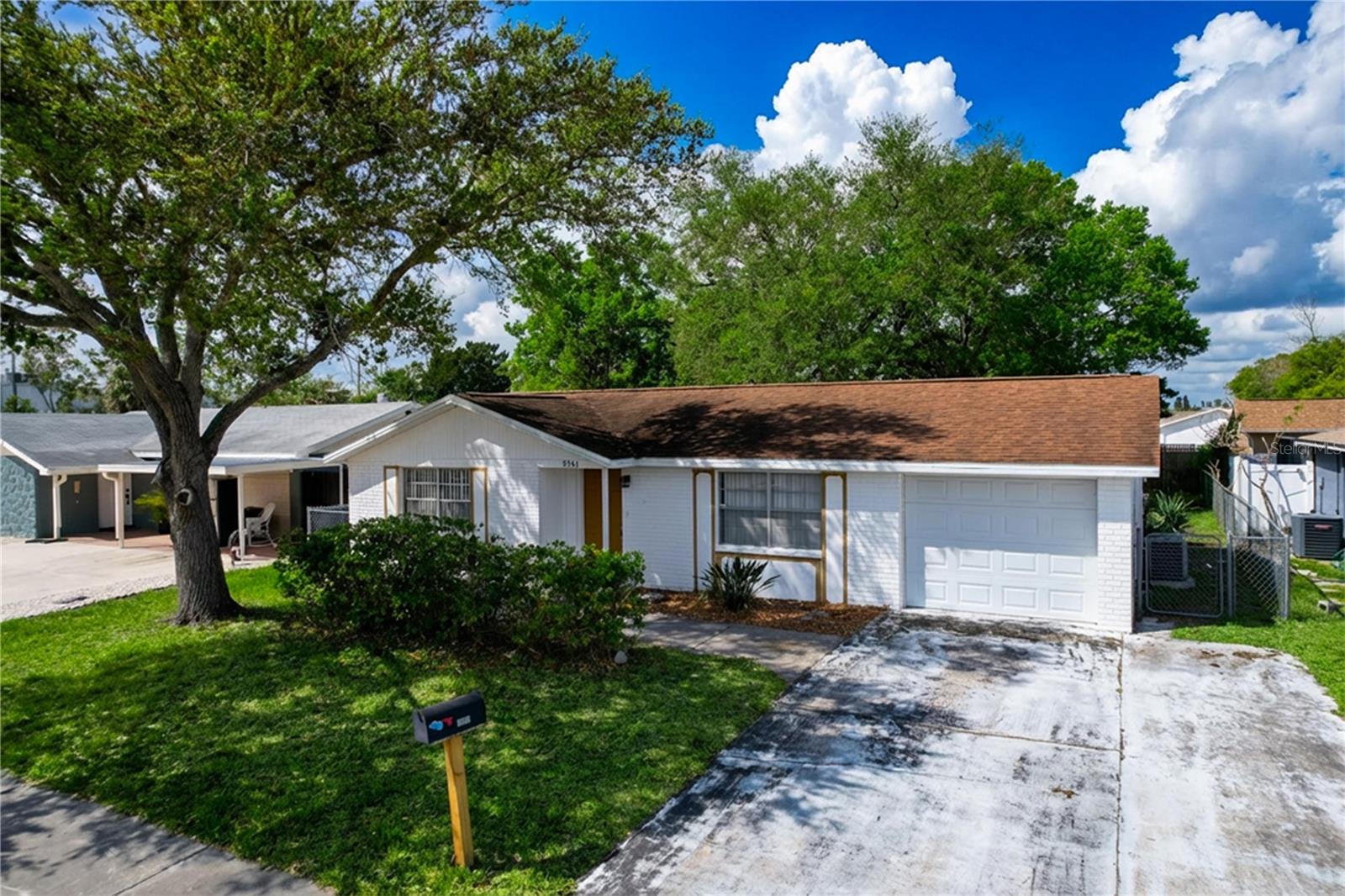 9741 LAMANTIN DR, PORT RICHEY, FL — photo 2