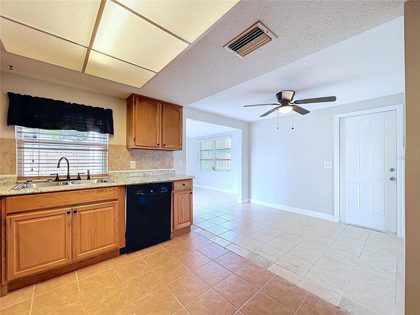 9741 LAMANTIN DR, PORT RICHEY, FL — photo 13