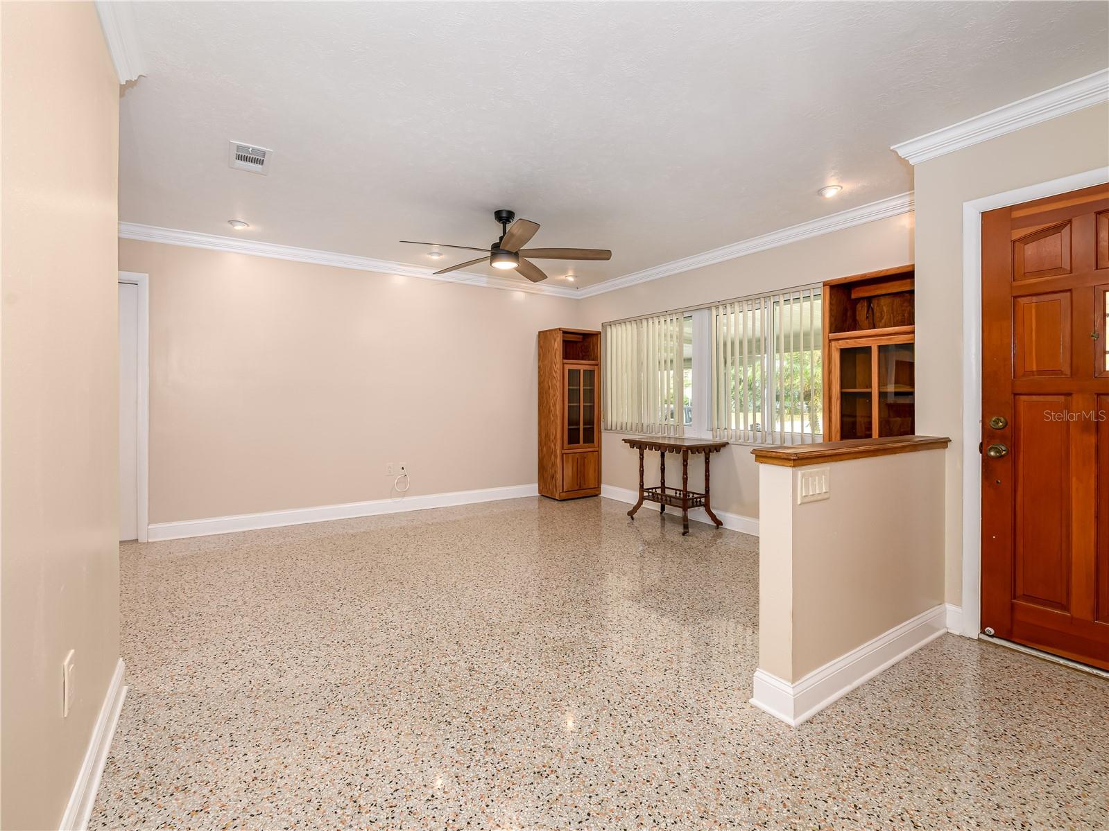907 HILLSIDE TER, BRANDON, FL — photo 4