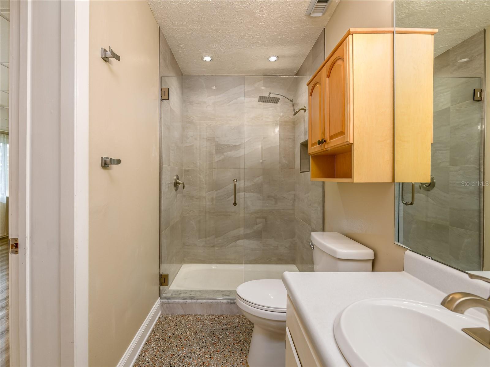 907 HILLSIDE TER, BRANDON, FL — photo 17