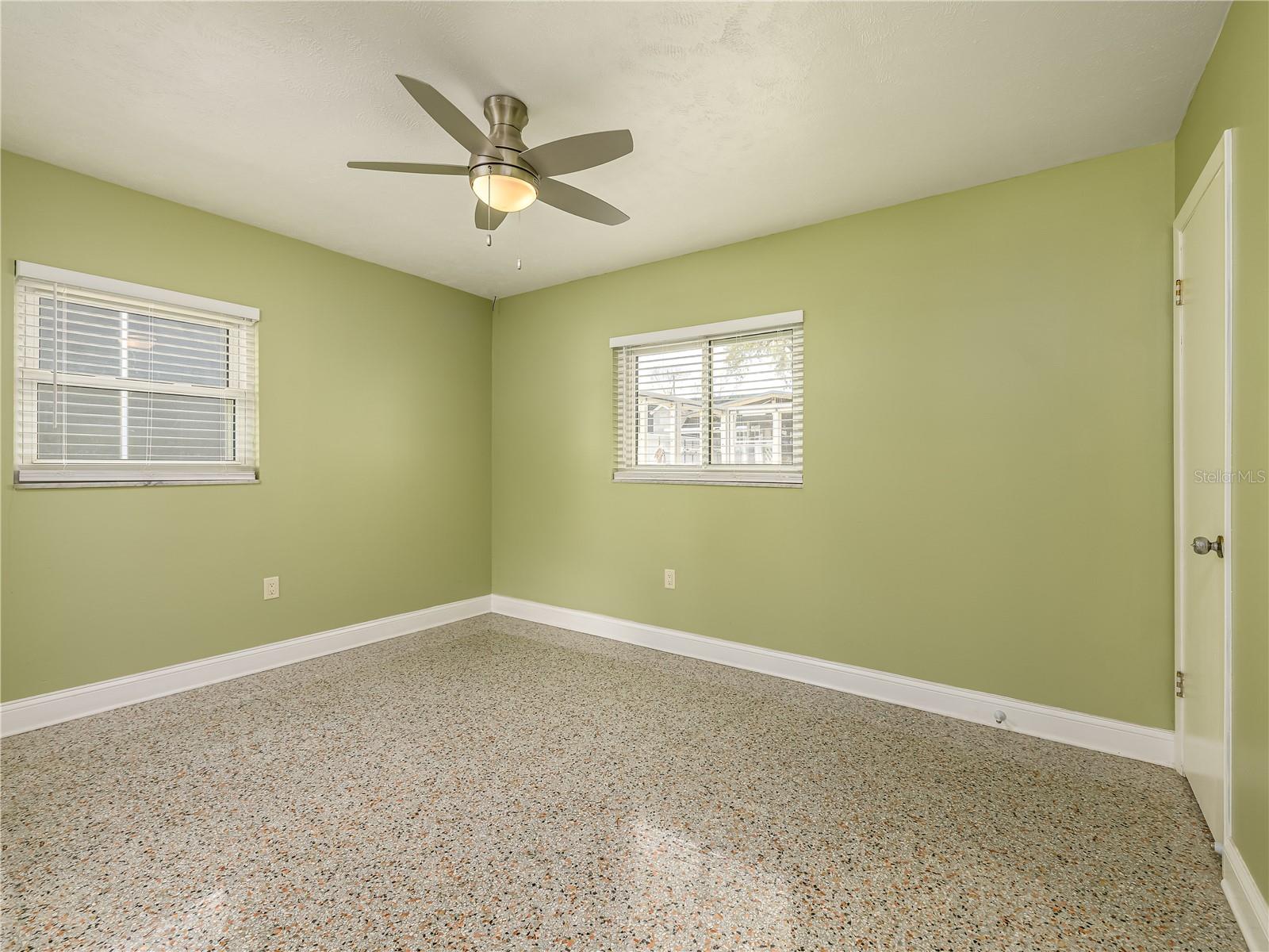 907 HILLSIDE TER, BRANDON, FL — photo 21
