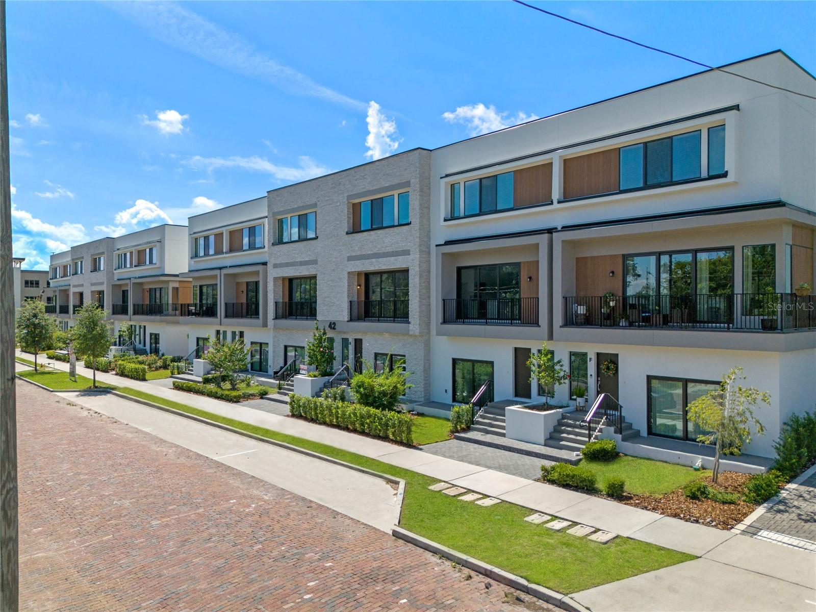 52 W HARDING ST #A, ORLANDO, FL