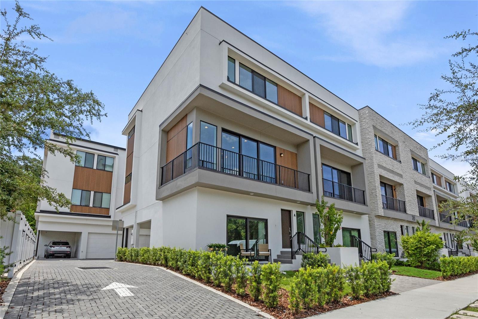 52 W HARDING ST #A, ORLANDO, FL — photo 2