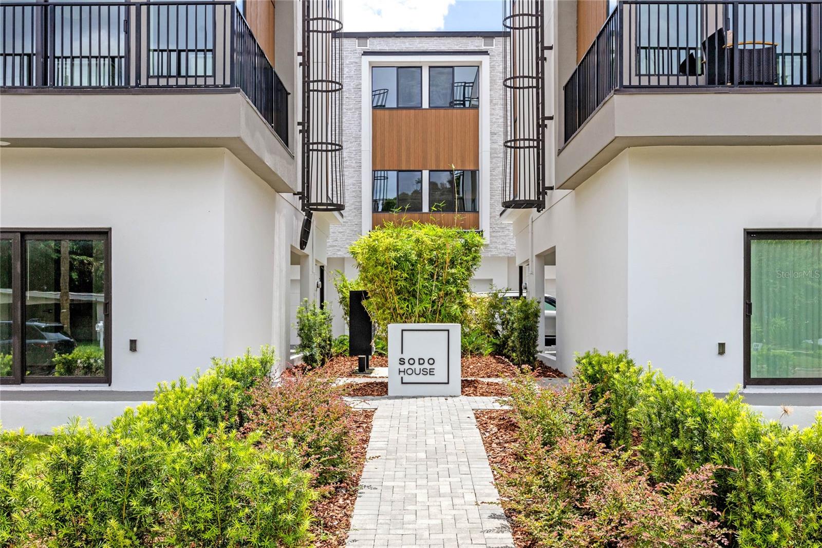 52 W HARDING ST #A, ORLANDO, FL — photo 3