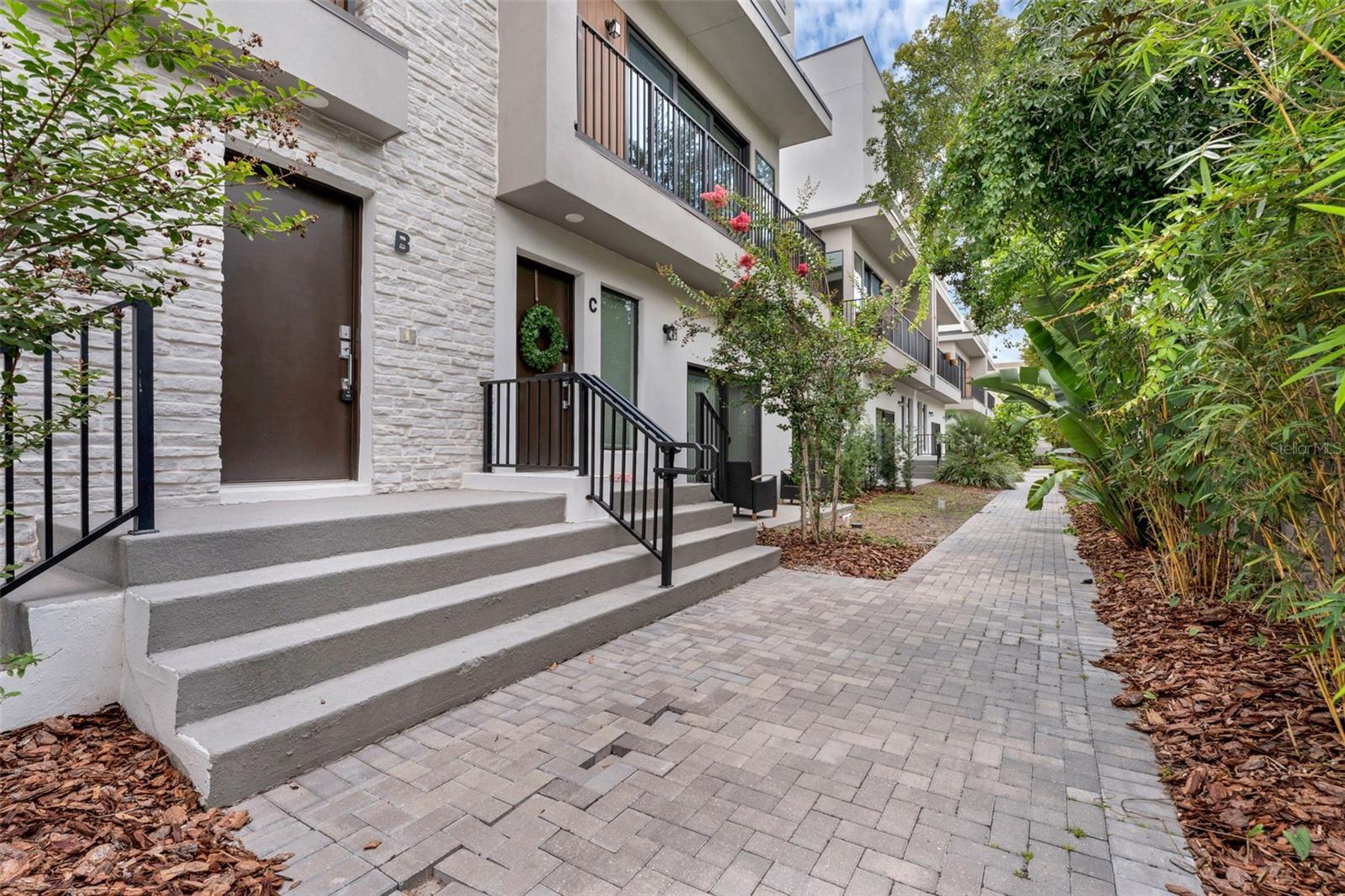 52 W HARDING ST #A, ORLANDO, FL — photo 4