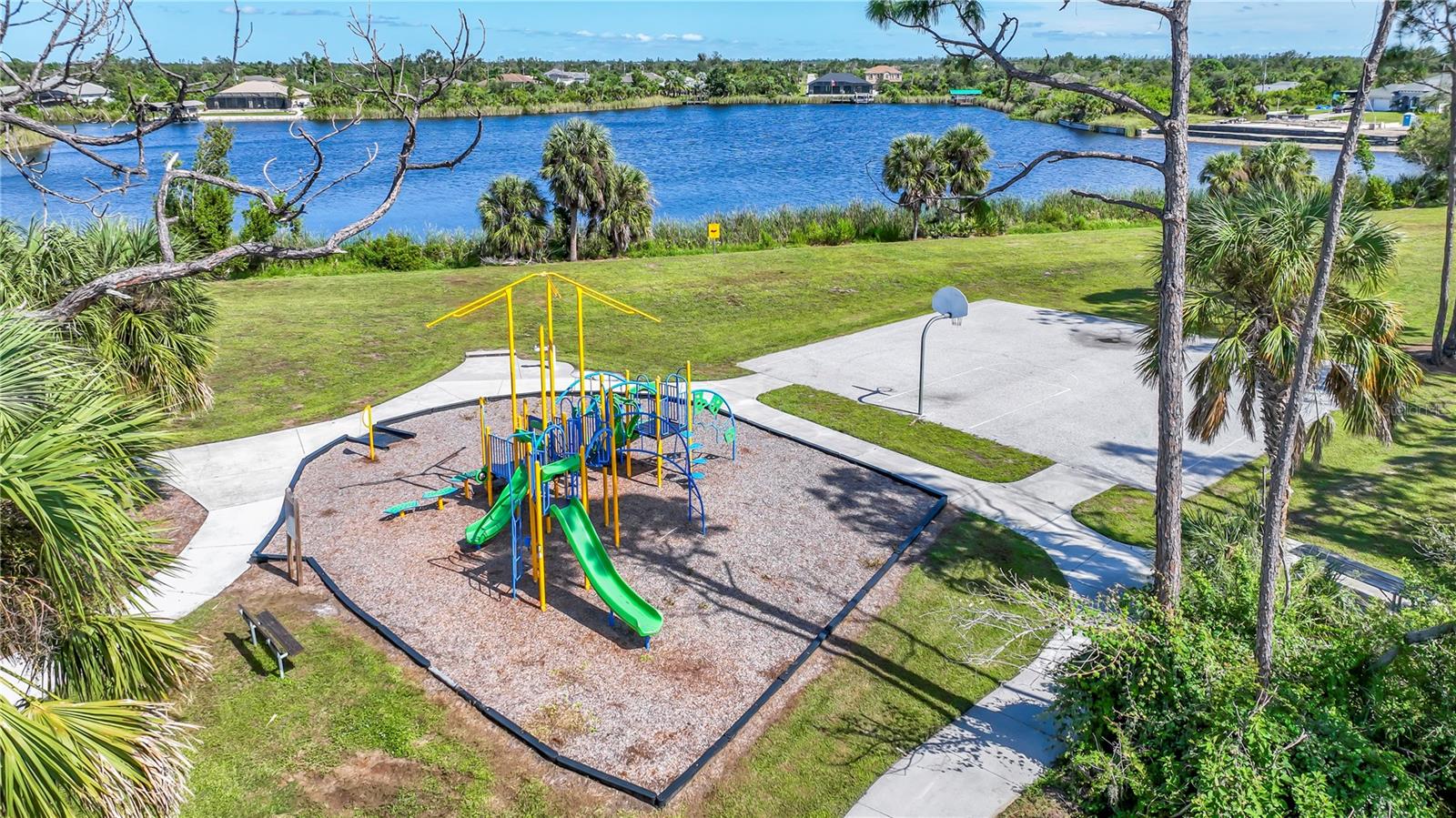 9357 AGATE ST, PORT CHARLOTTE, FL — photo 3