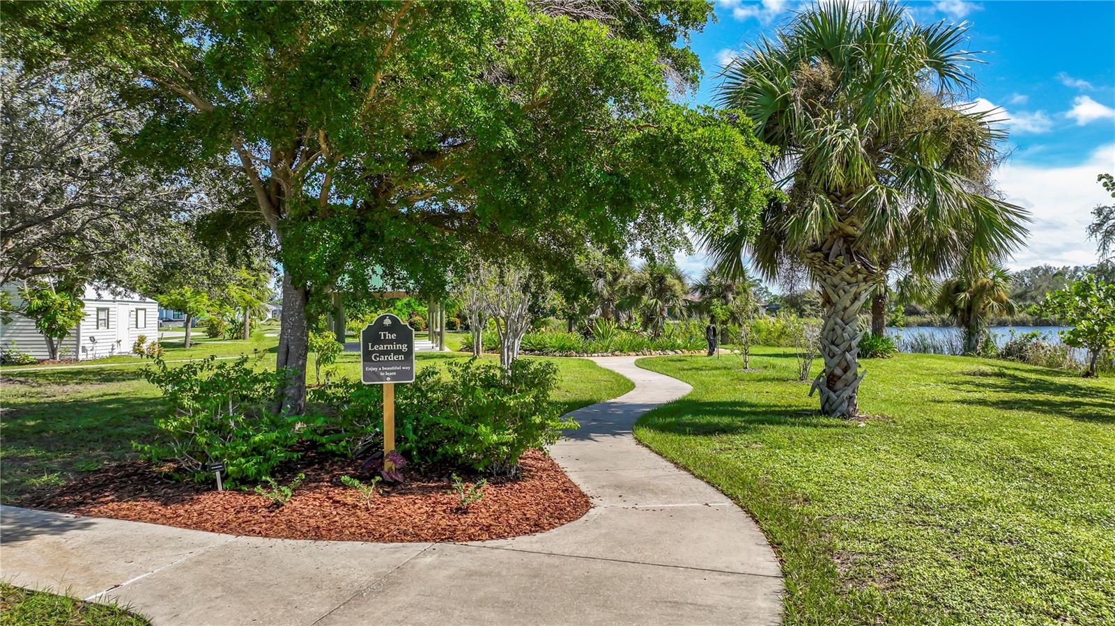 10021 AMICOLA ST, PORT CHARLOTTE, FL — photo 5