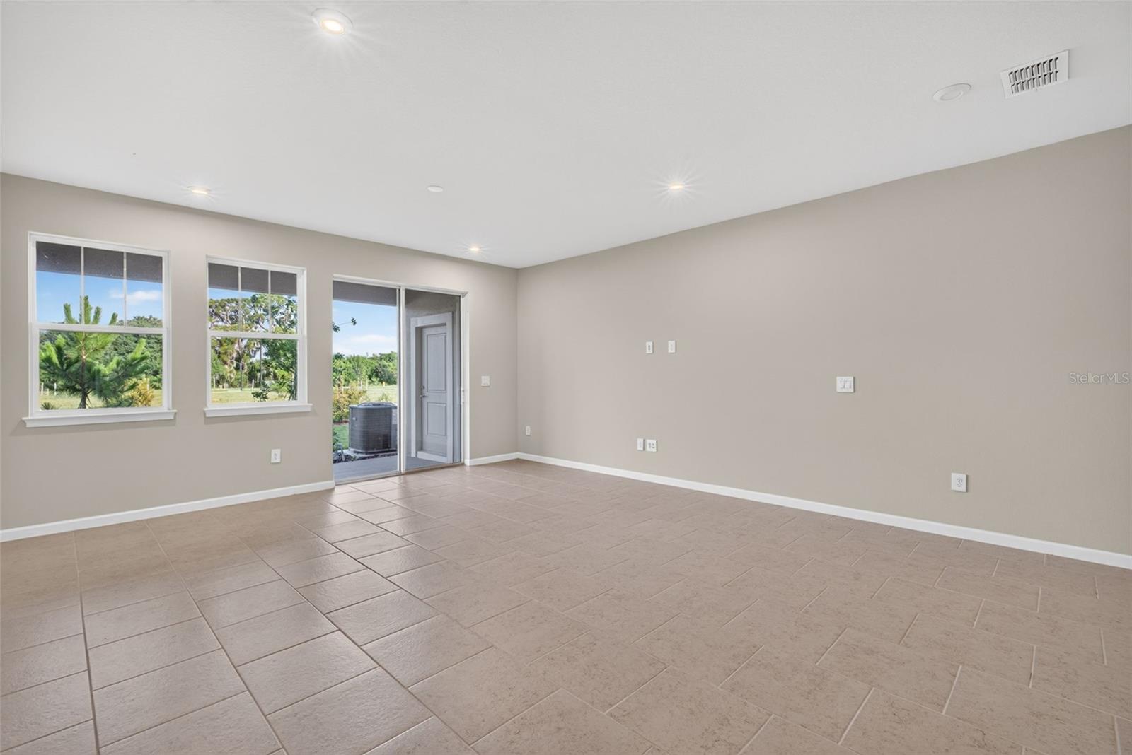 8823 GINKO RUN, PARRISH, FL — photo 14