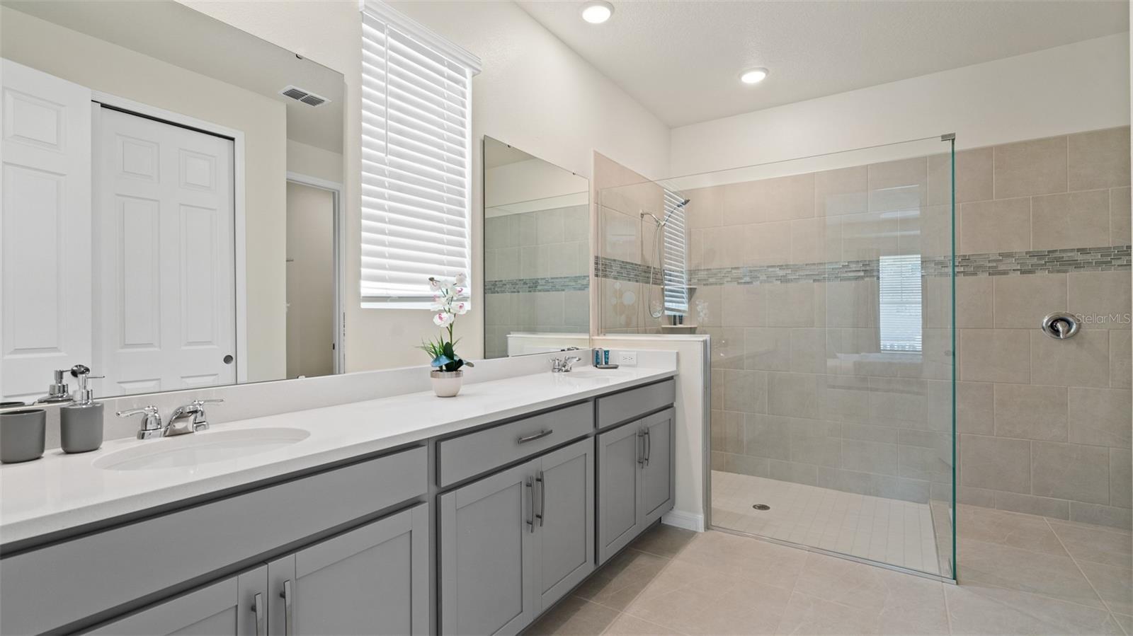 8917 COCONUT BREEZE DR, KISSIMMEE, FL — photo 15