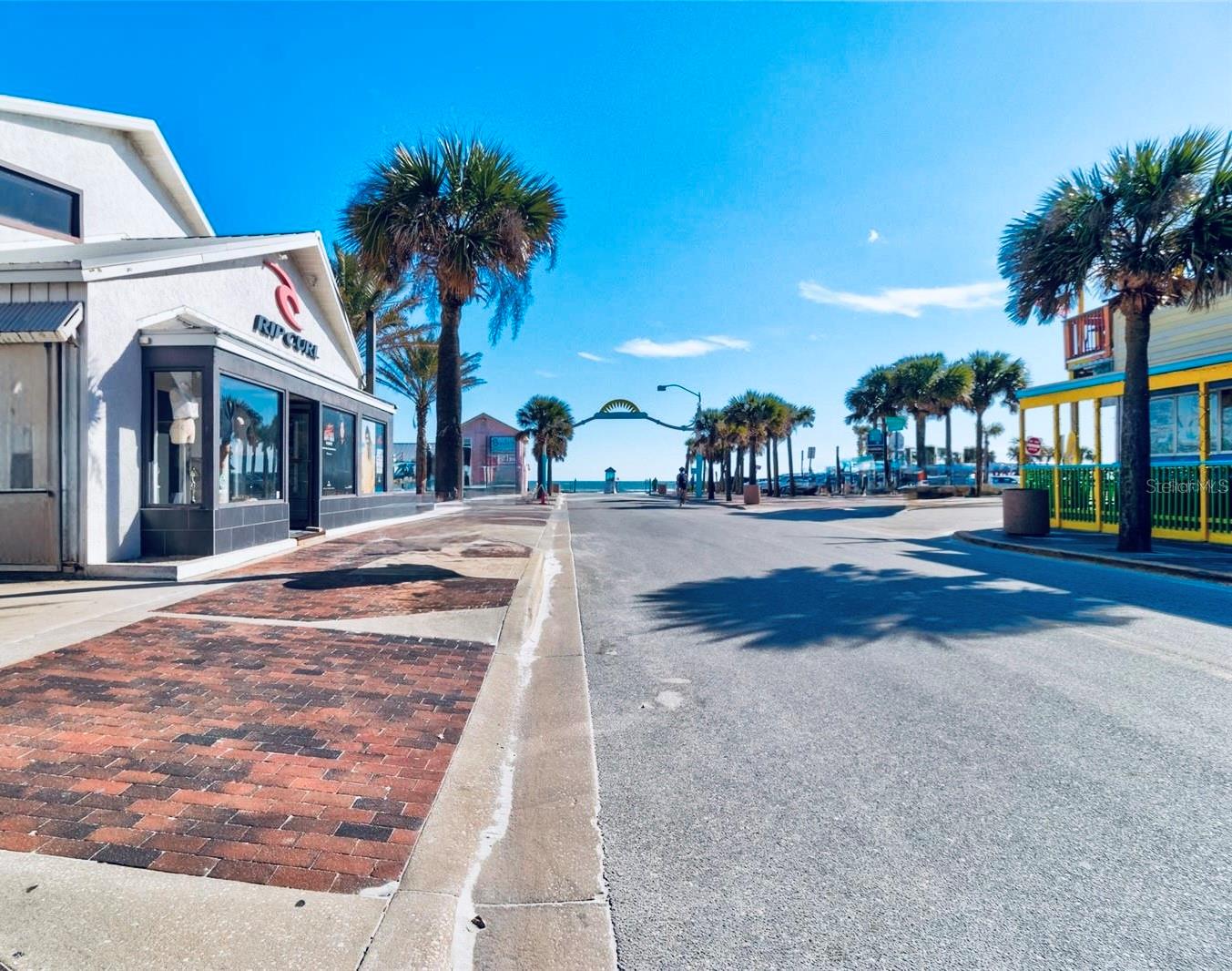 510 FLAGLER AVE, NEW SMYRNA BEACH, FL — photo 2