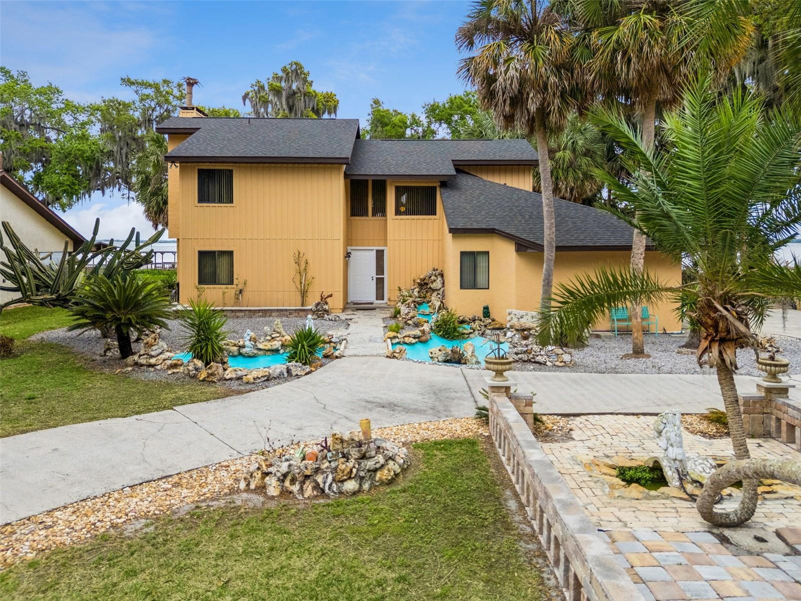 35312 W GRIFFIN DR, FRUITLAND PARK, FL