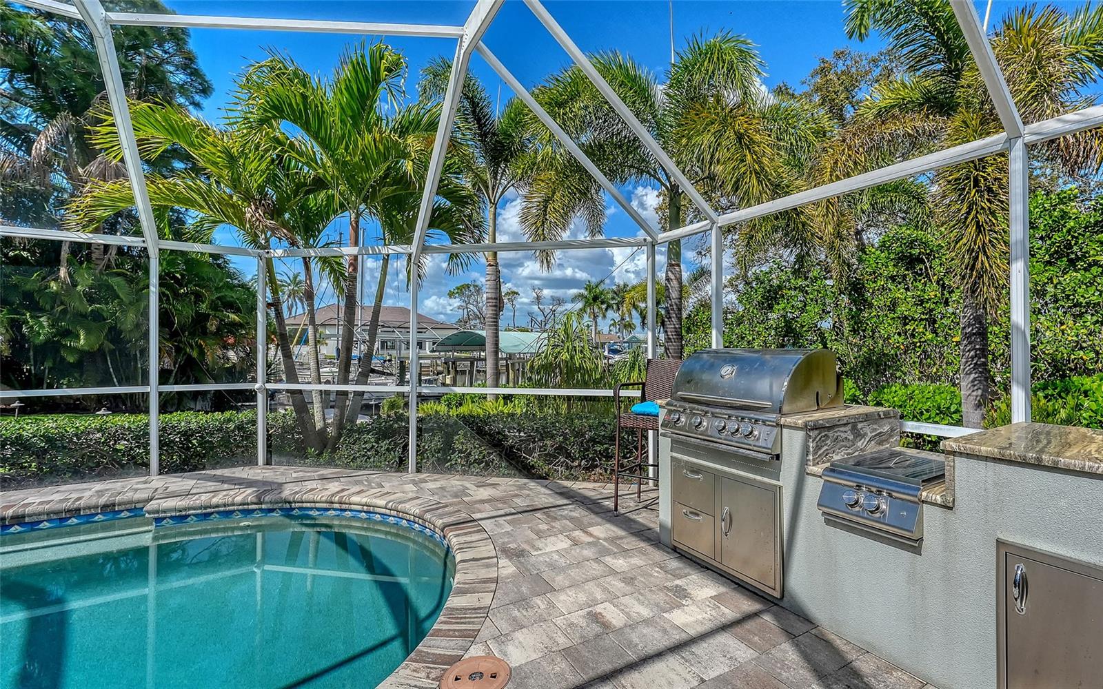 121 HOLLY AVE, SARASOTA, FL — photo 34