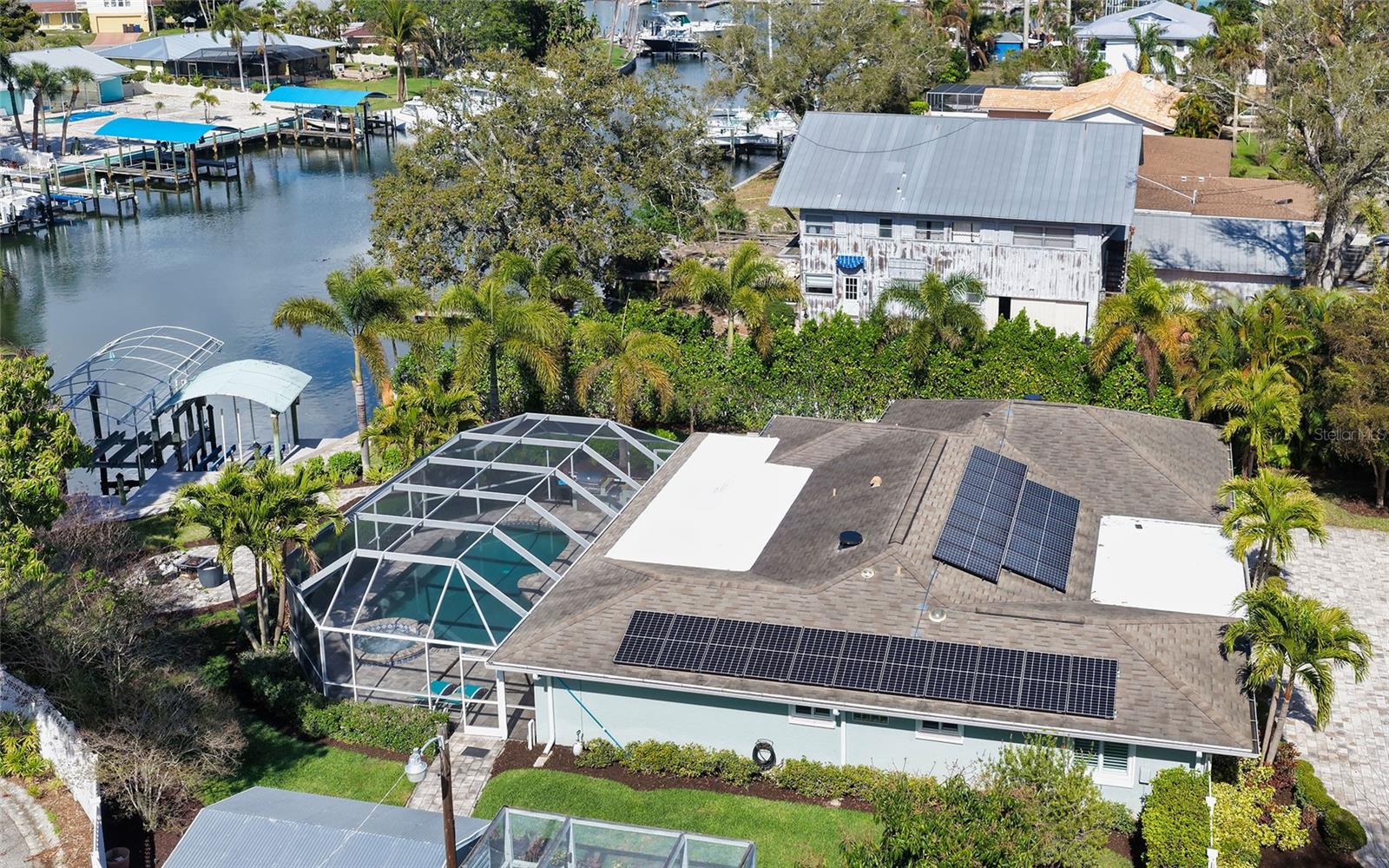 121 HOLLY AVE, SARASOTA, FL — photo 41