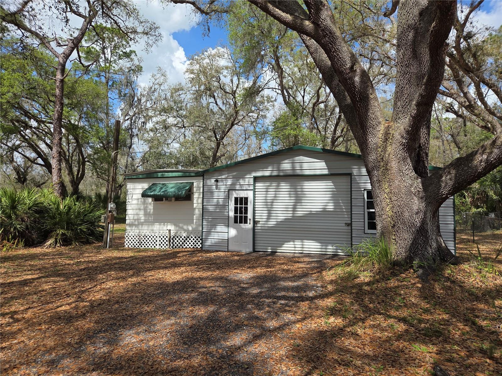 12503 AVERY RD, THONOTOSASSA, FL