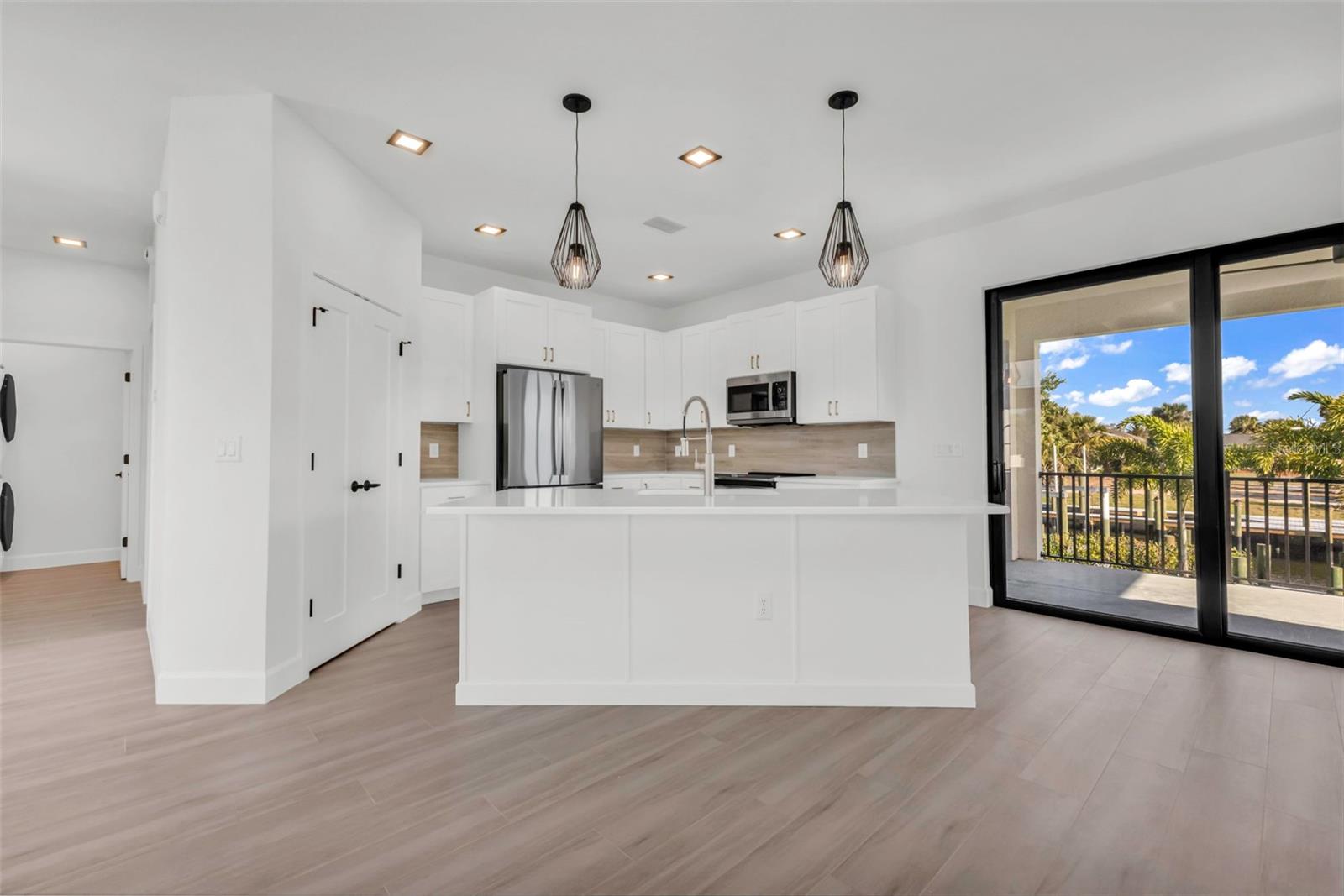 18514 ASHCROFT CIR, PORT CHARLOTTE, FL — photo 11
