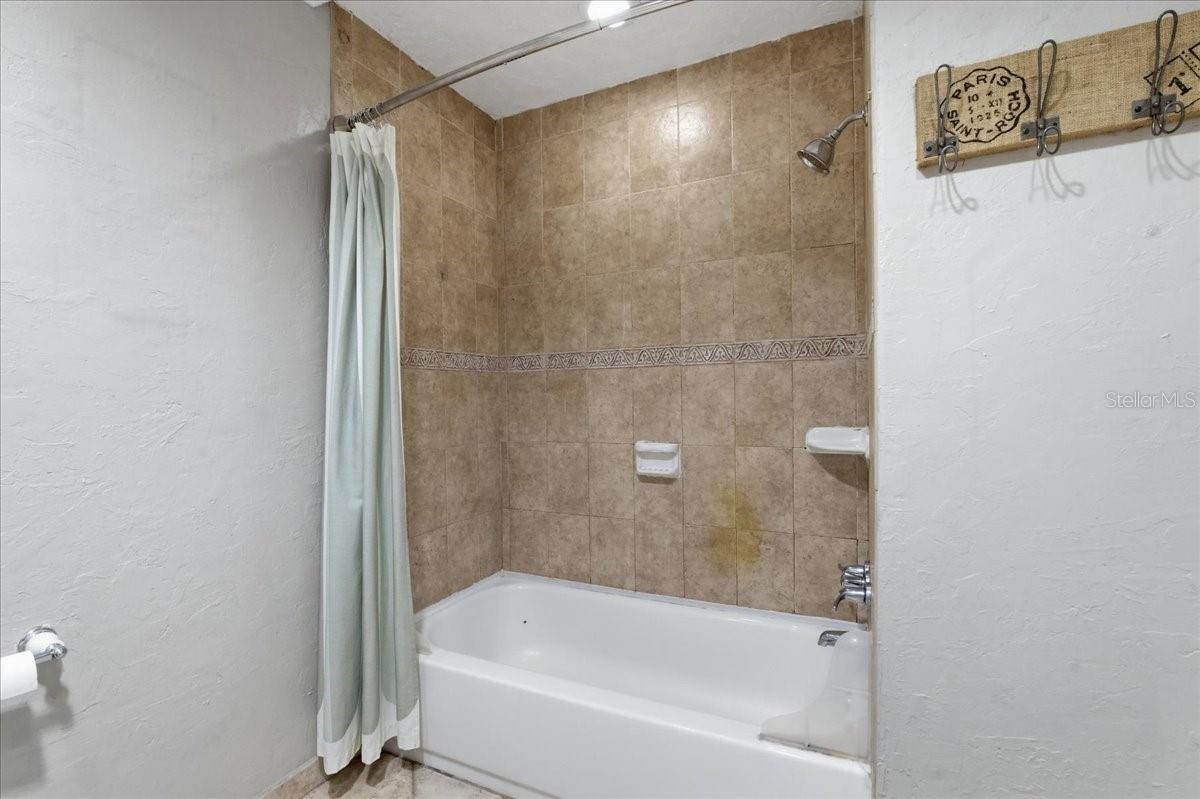 1467 GEORGETOWNE DR, SARASOTA, FL — photo 39