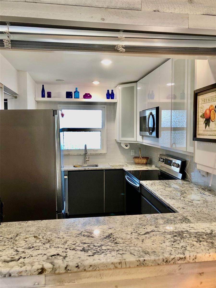 102 CAPRI ISLES BLVD #106, VENICE, FL — photo 11