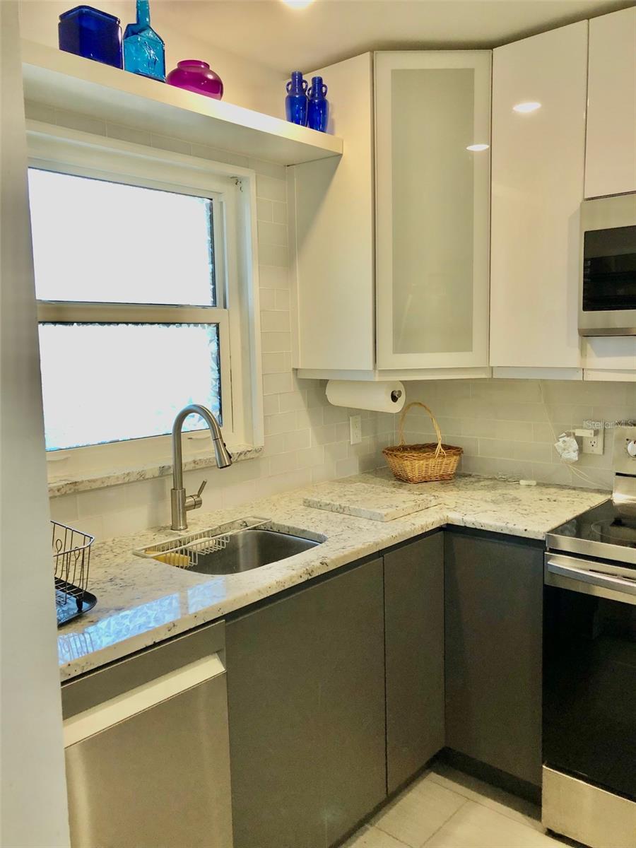 102 CAPRI ISLES BLVD #106, VENICE, FL — photo 15