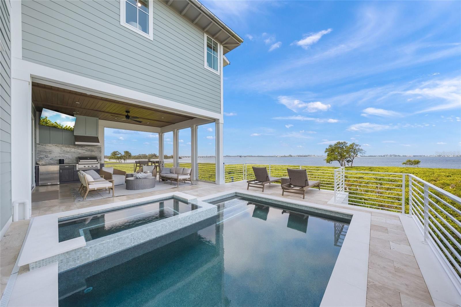 332 HARBOUR SOUND CT, BRADENTON, FL — photo 43