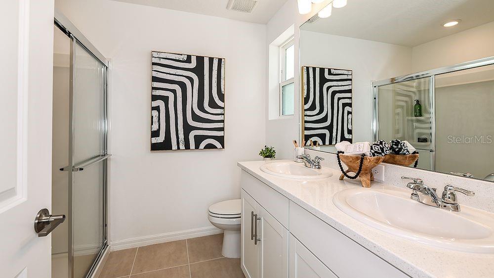 10609 ORBIT TER, SARASOTA, FL — photo 4