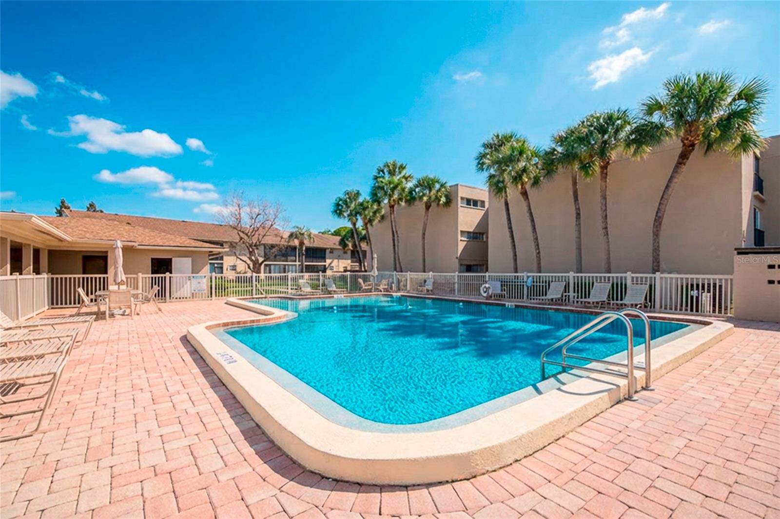 2657 WOODGATE LN #E4, SARASOTA, FL — photo 20