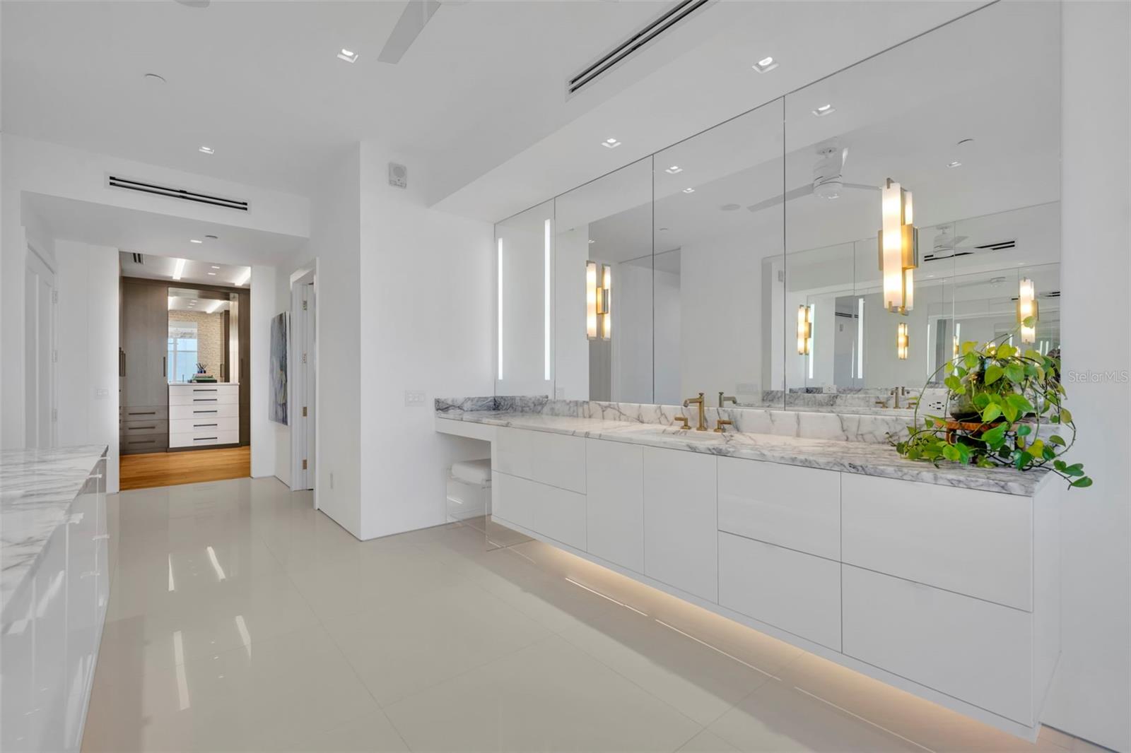 100 S EOLA DR #PH 116, ORLANDO, FL — photo 33