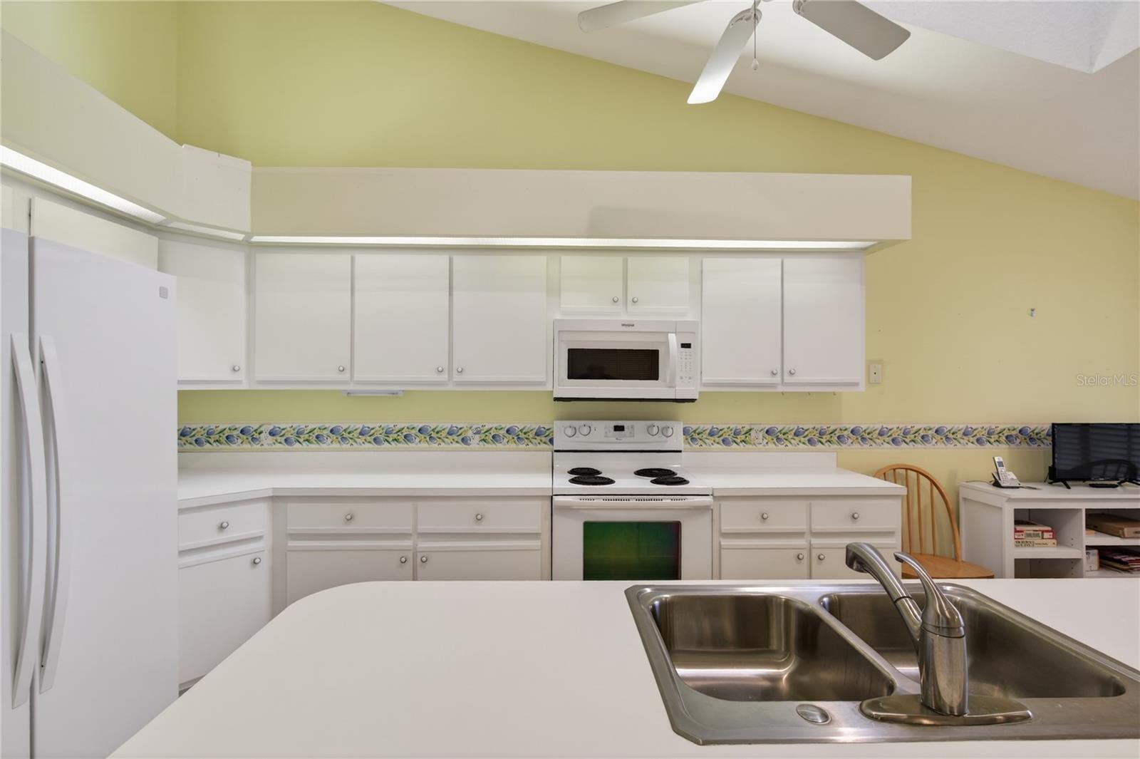 240 JUNIPER WAY, TAVARES, FL — photo 13