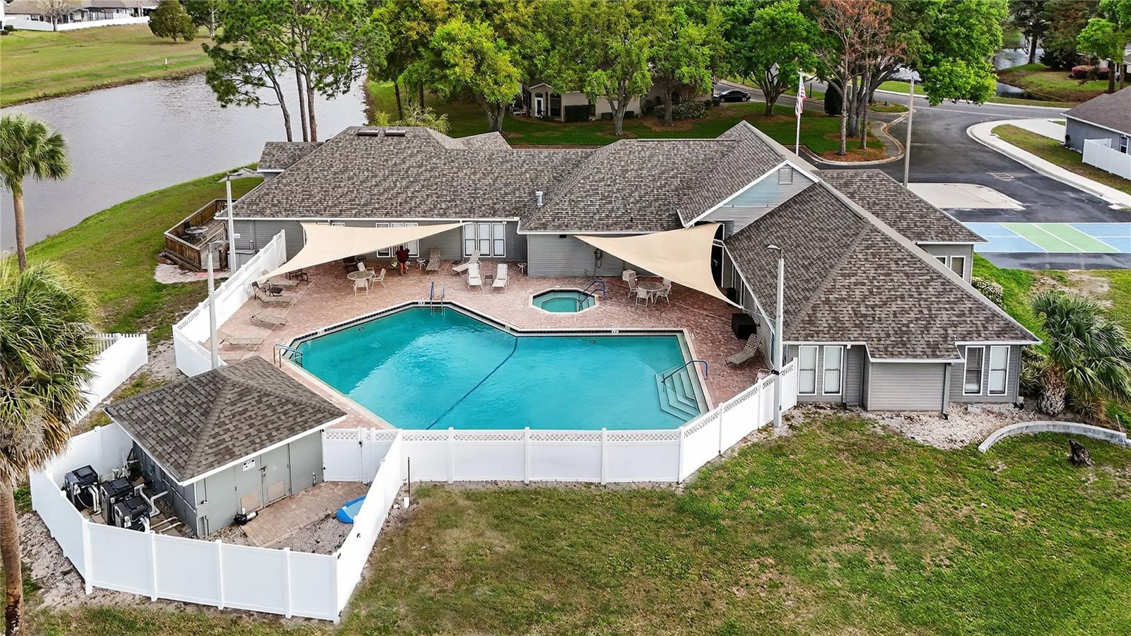 240 JUNIPER WAY, TAVARES, FL — photo 84