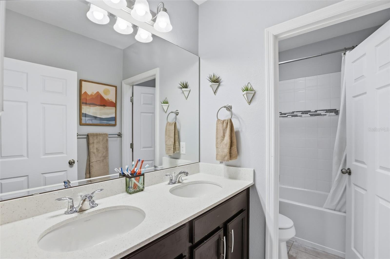 34534 SALERNO CIR, SORRENTO, FL — photo 40