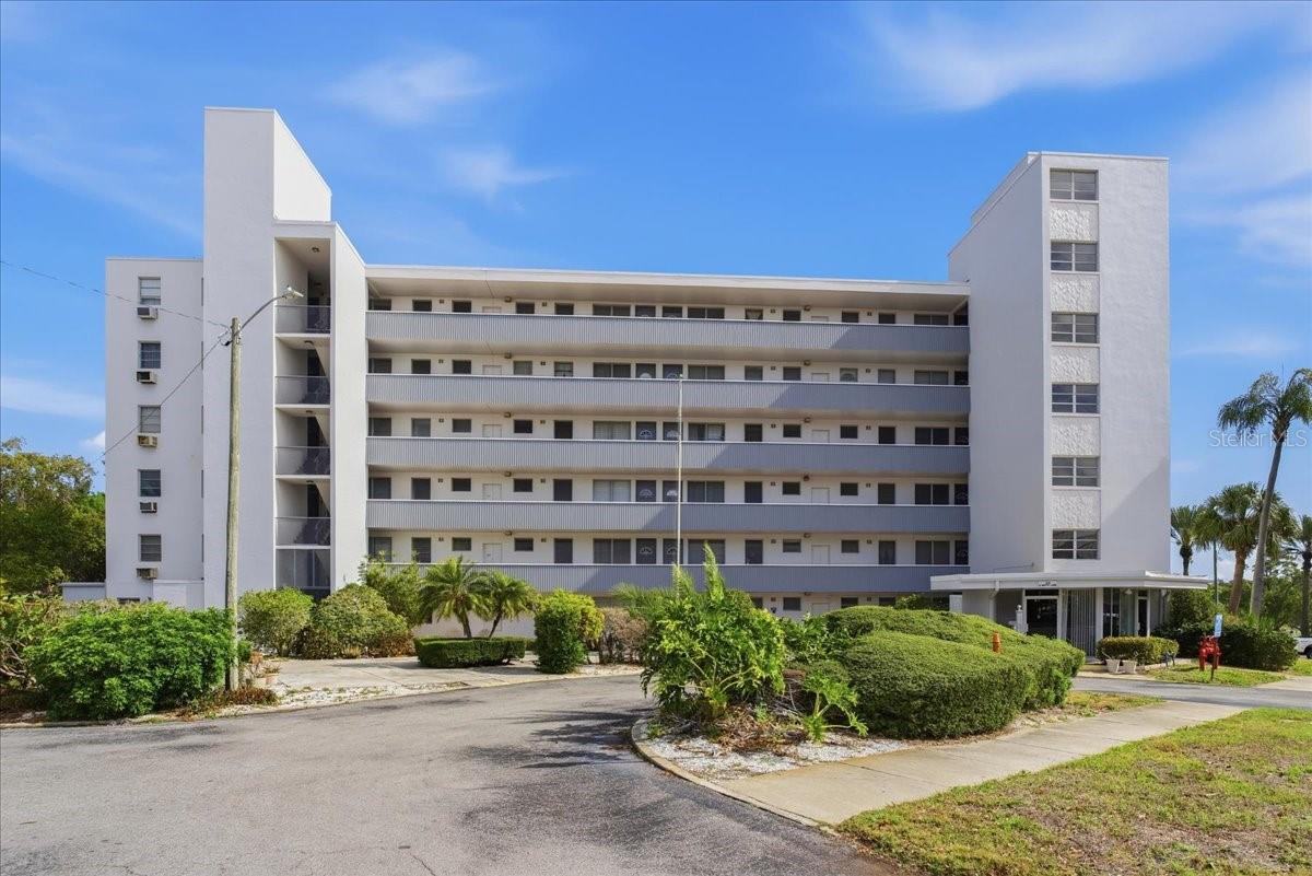 200 N BETTY LN #1C, CLEARWATER, FL — photo 38
