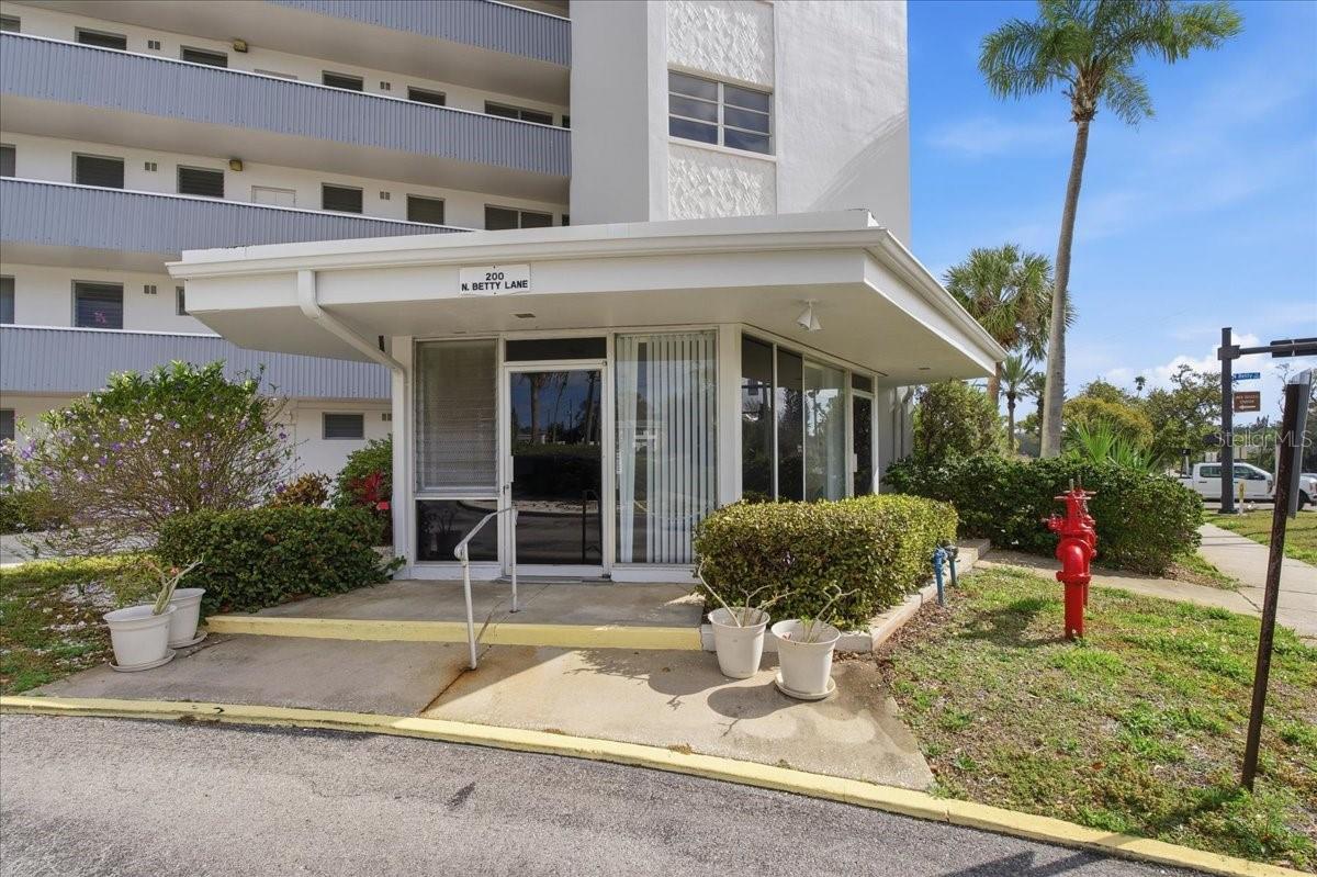 200 N BETTY LN #1C, CLEARWATER, FL — photo 39