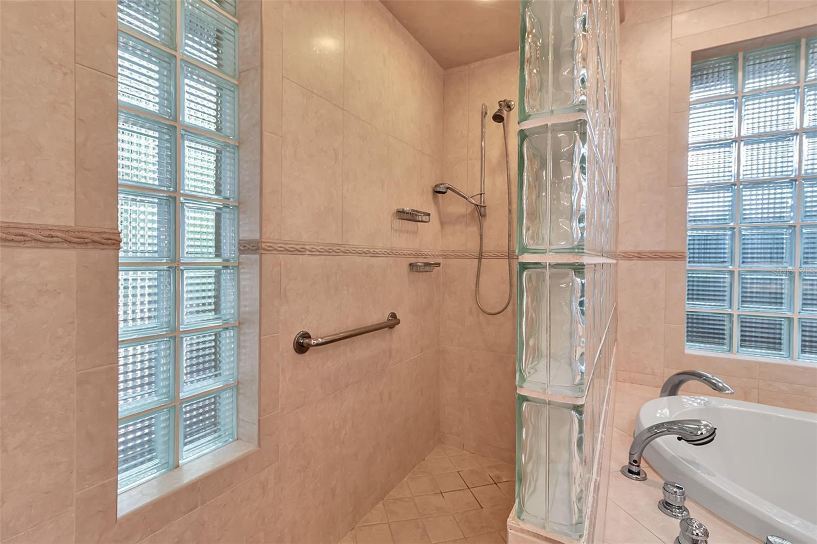 1714 SOUTH DR, SARASOTA, FL — photo 48