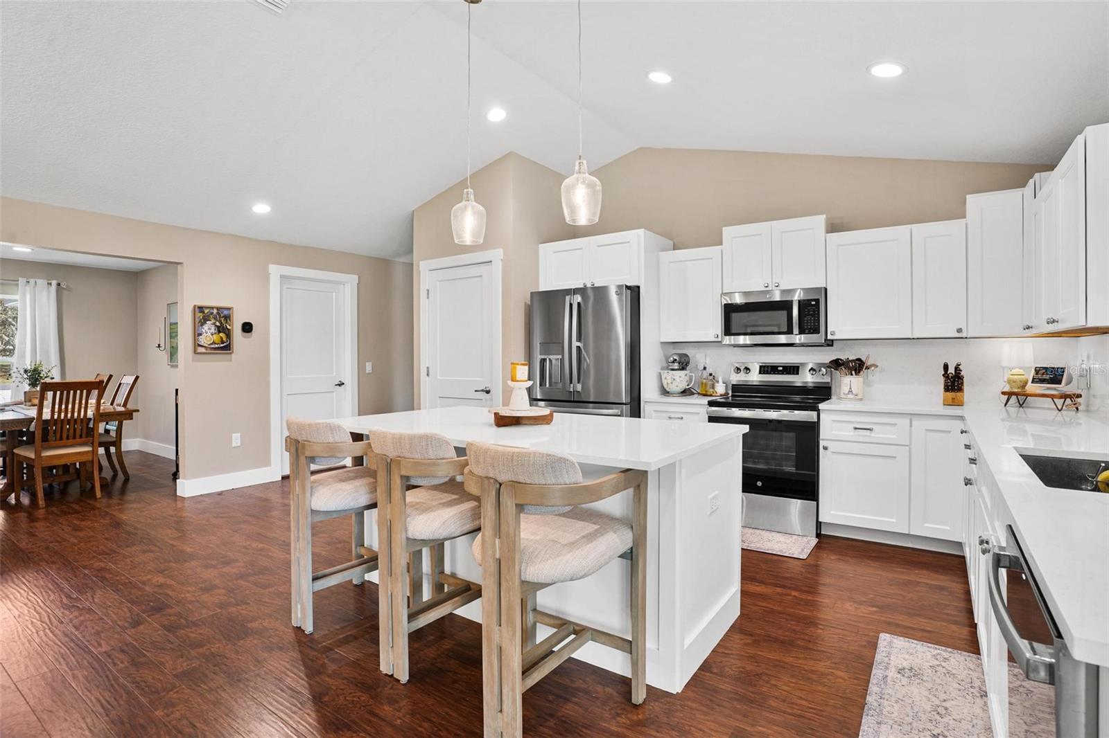 206 SHANNON LN, LADY LAKE, FL — photo 4