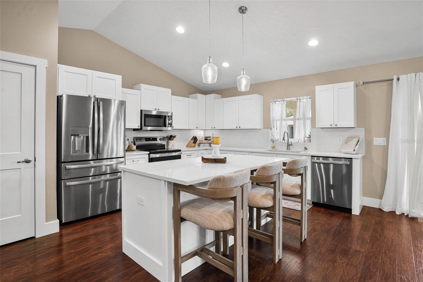 206 SHANNON LN, LADY LAKE, FL — photo 21