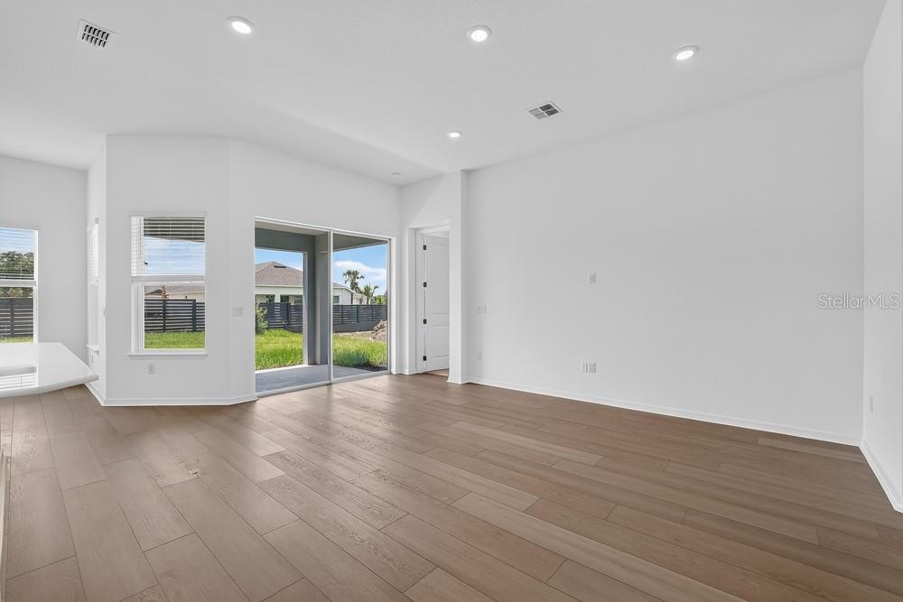 3021 PARAPET TERRACE PL, PLANT CITY, FL — photo 3