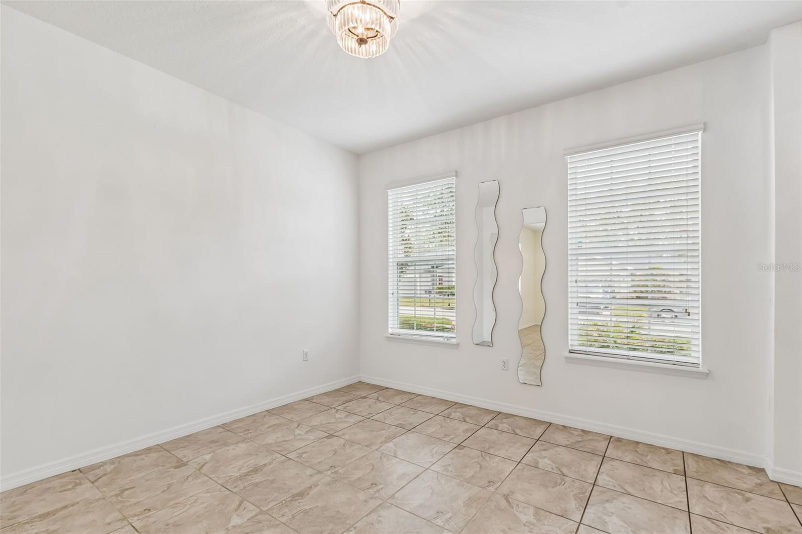 6105 MERRIFIELD DR, ZEPHYRHILLS, FL — photo 19